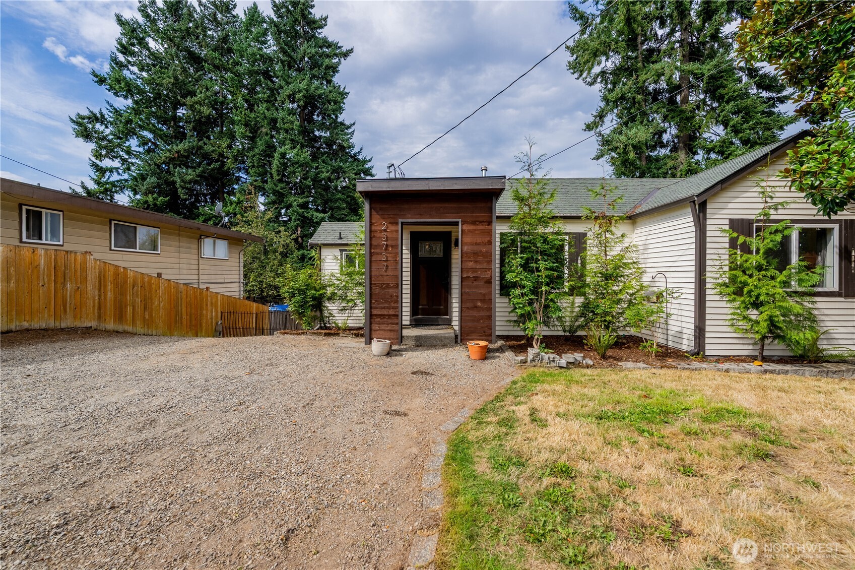 23737 100th Avenue Property Photo 1