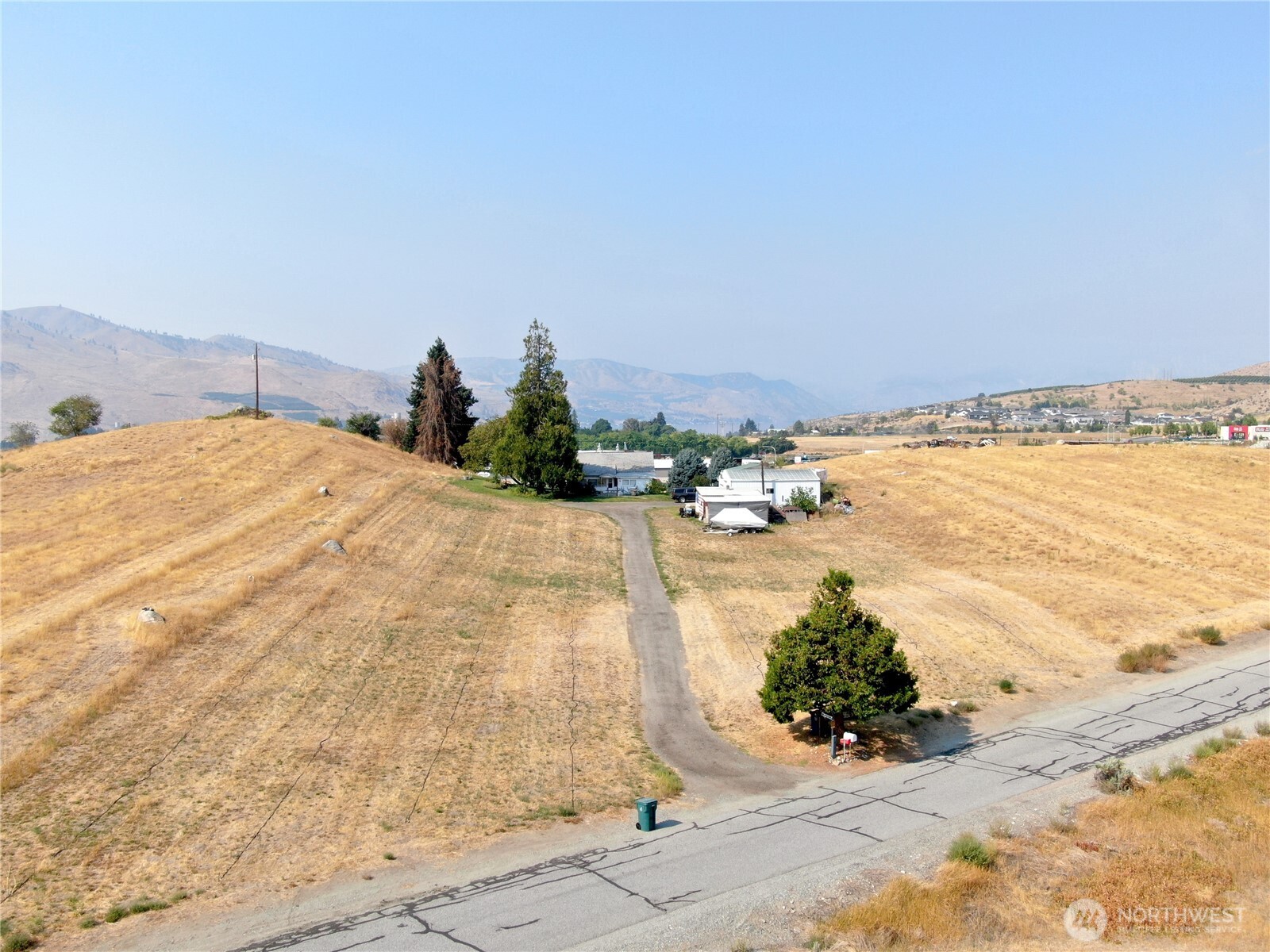 30 Isenhart Road Property Photo 6