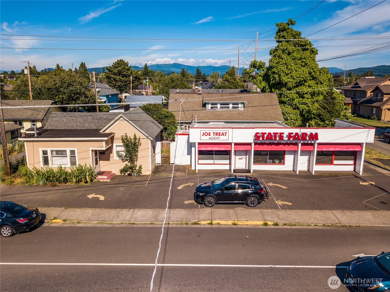 2600 Elm Street Property Photo 1