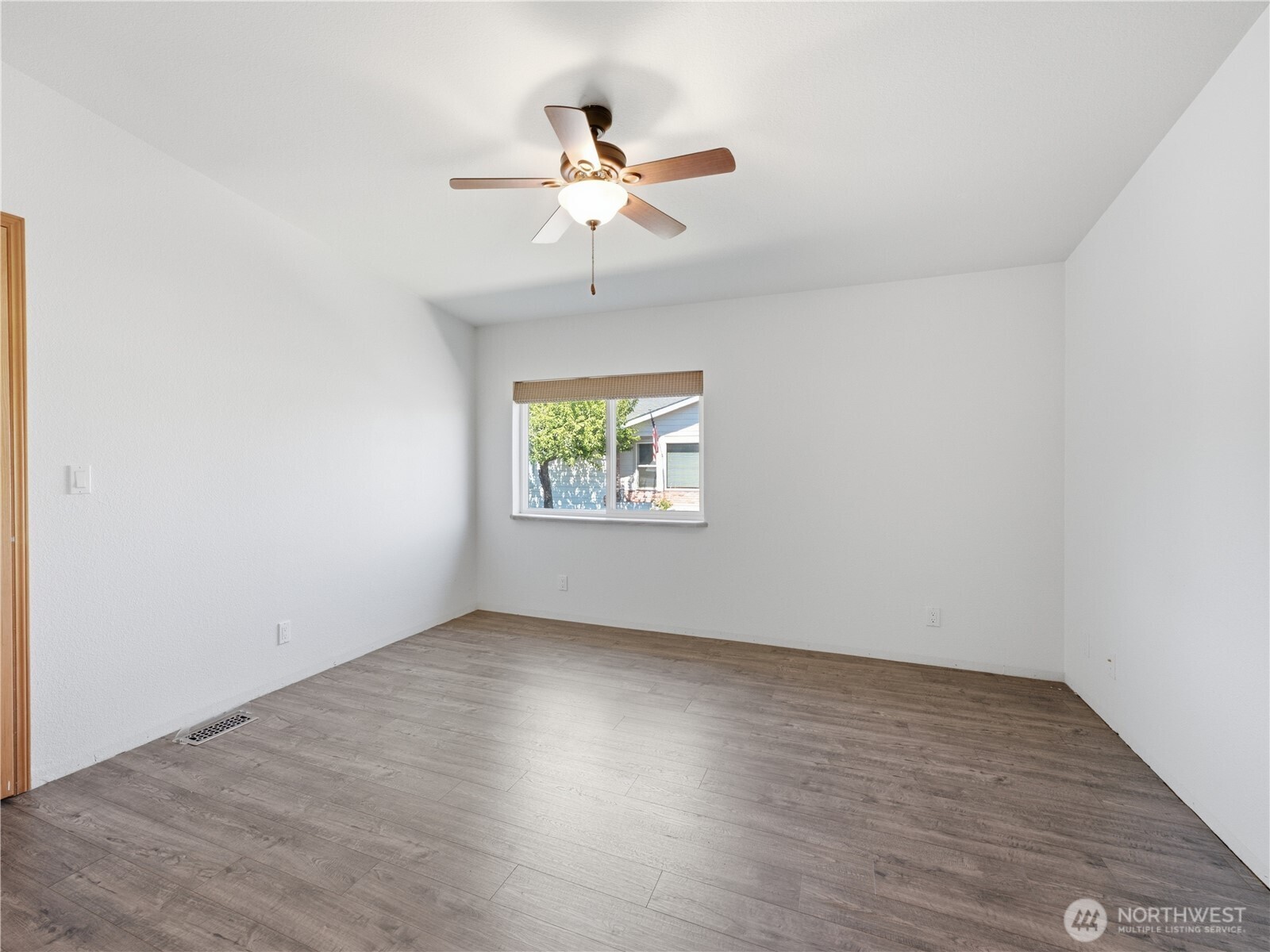 1625 Pleasant Avenue 38 Property Photo 19