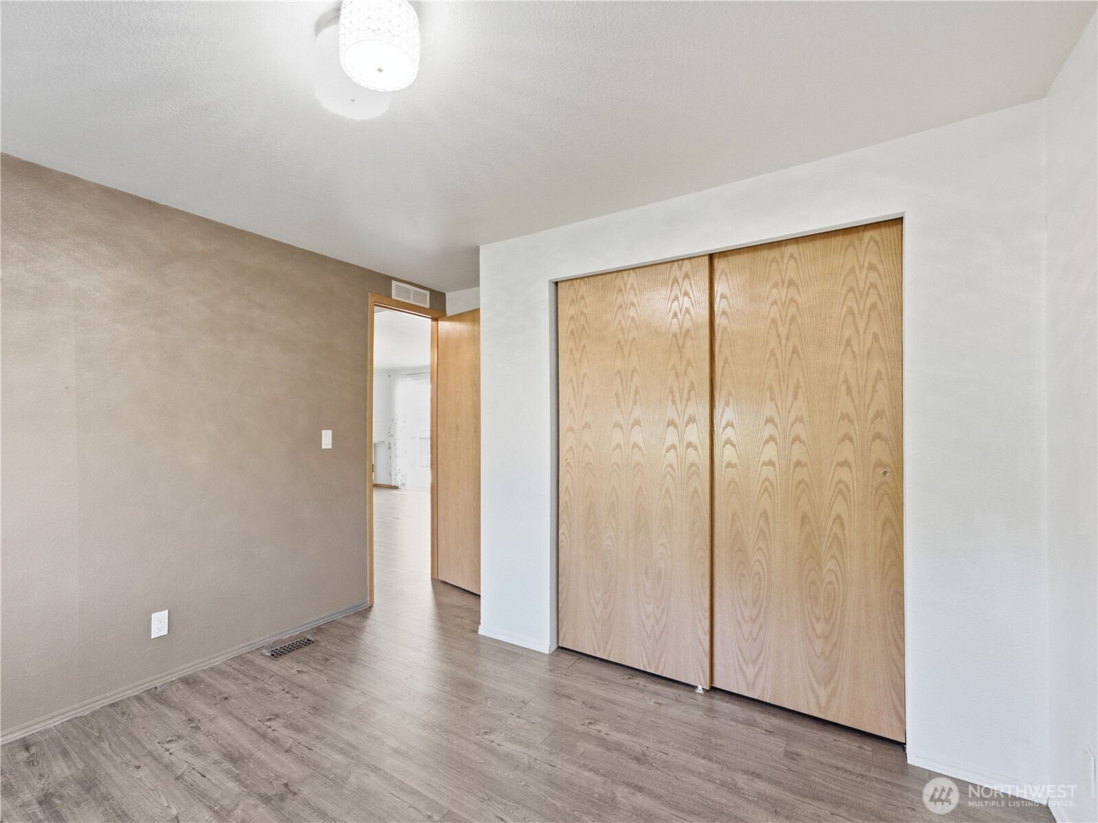 1625 Pleasant Avenue 38 Property Photo 23