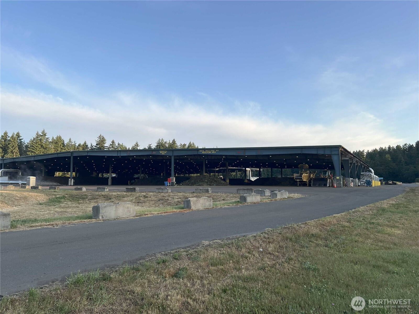 13911 Military Road Property Photo 10