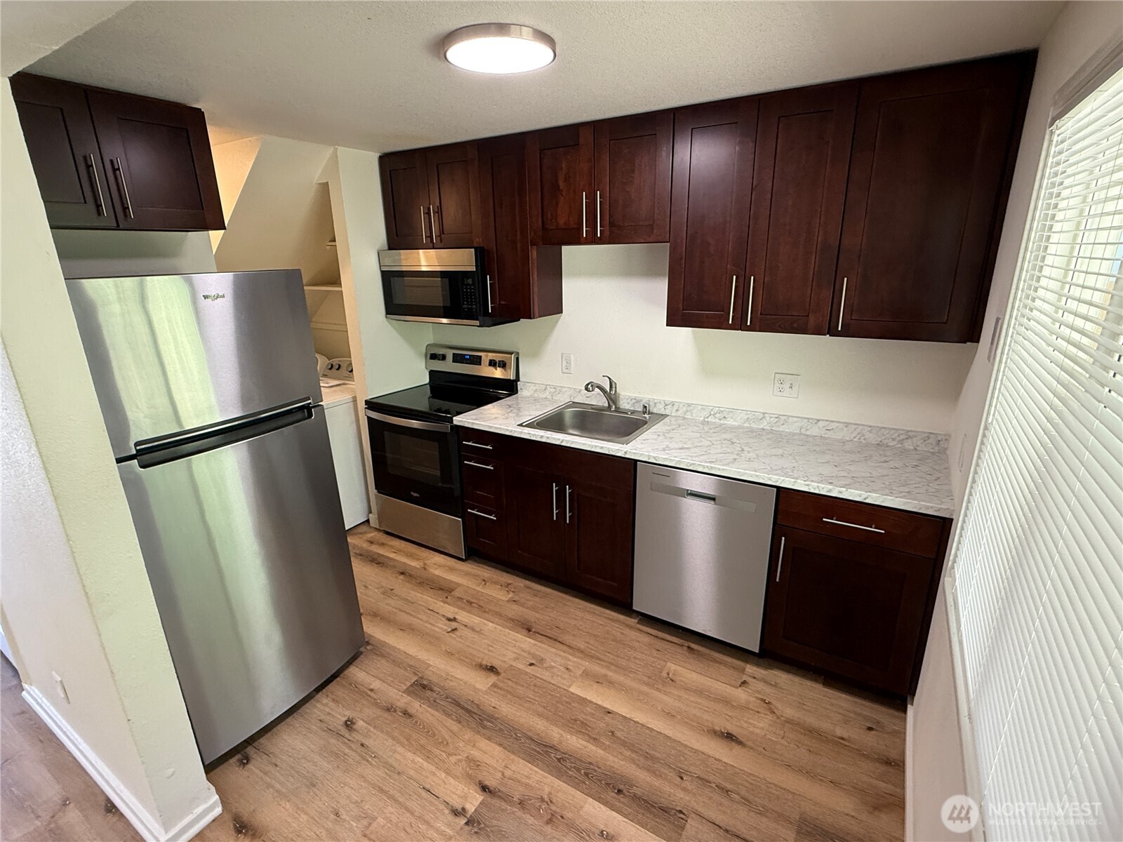8755 Shore Place Property Photo 15