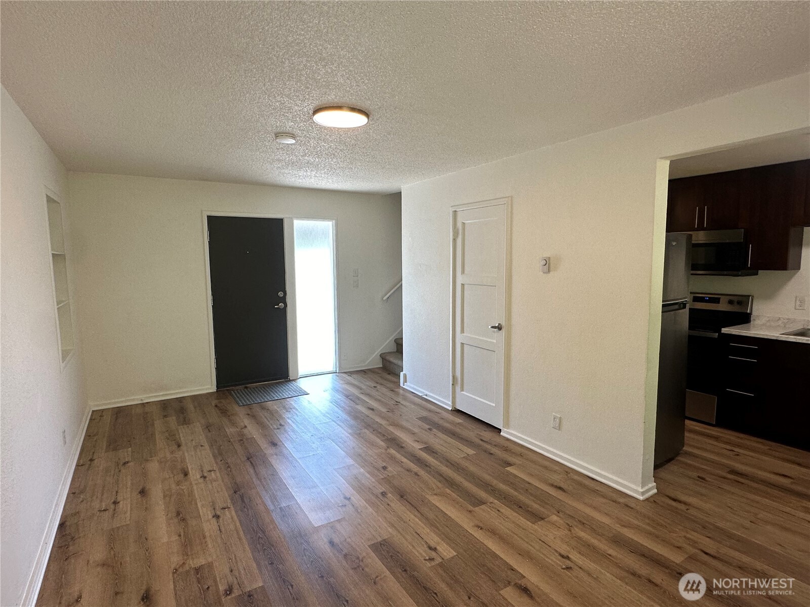 8755 Shore Place Property Photo 16