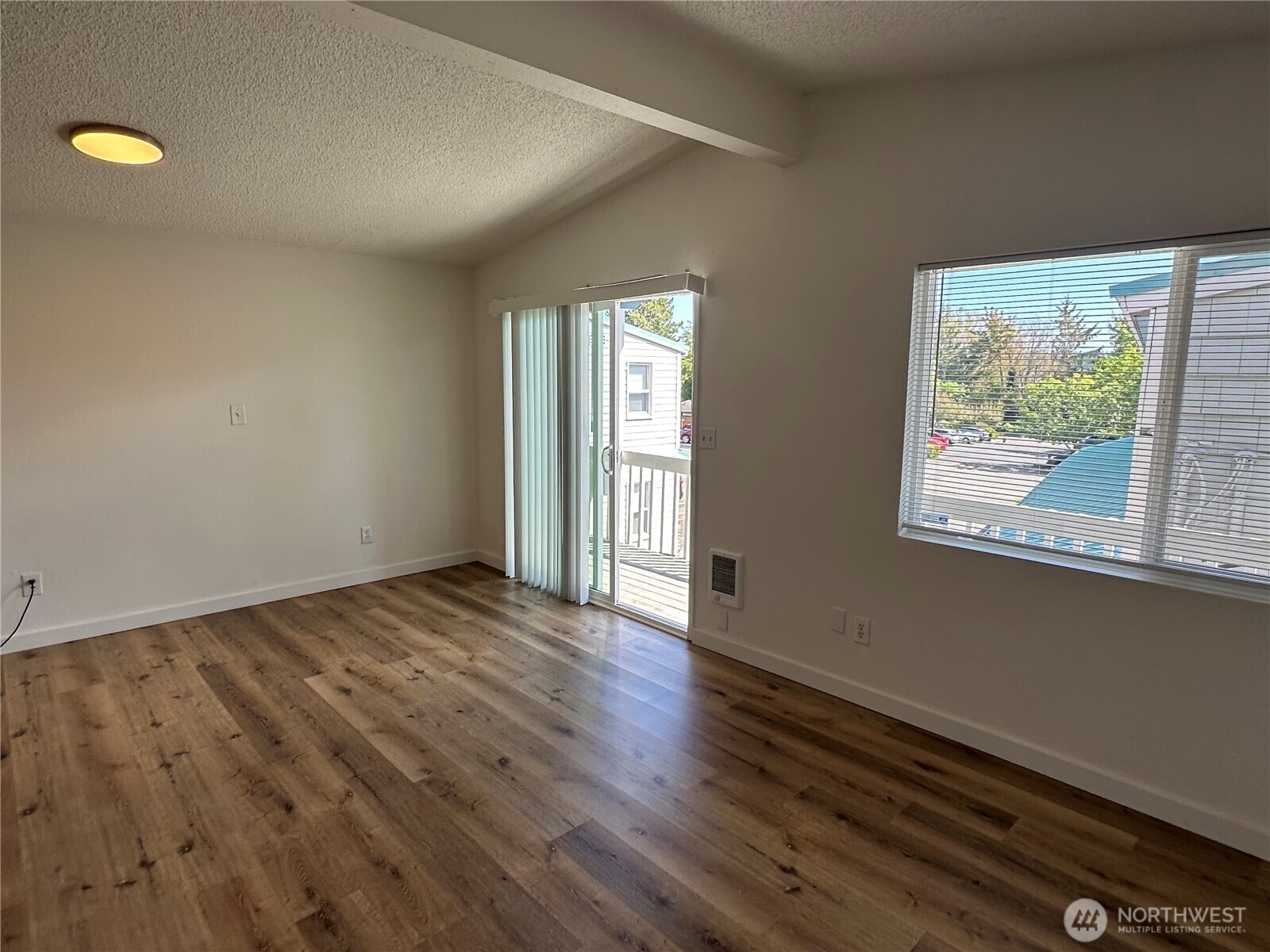 8755 Shore Place Property Photo 20