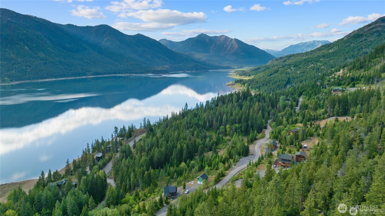 500 Anna Bell Drive Property Photo 2