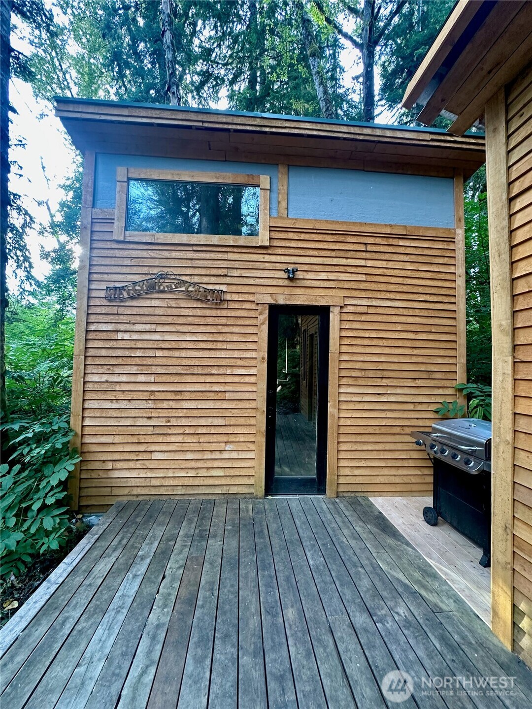 55918 317th Avenue Property Photo 3