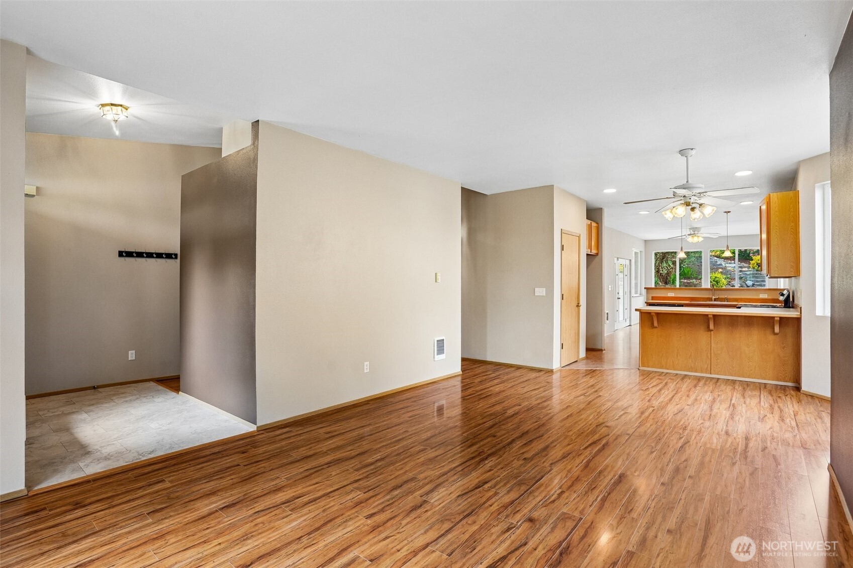 25208 38th Avenue Property Photo 5
