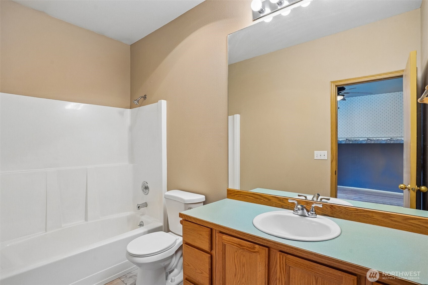 25208 38th Avenue Property Photo 17