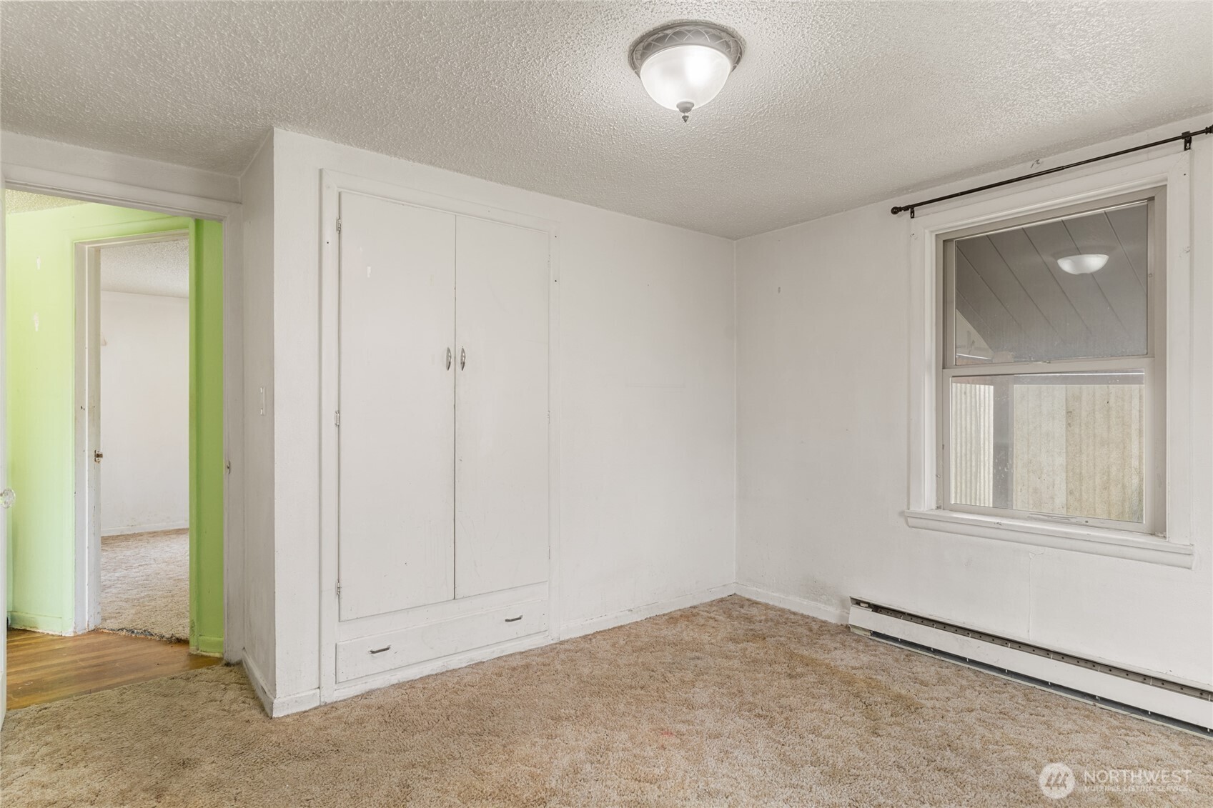 936 Vassar Avenue Property Photo 10