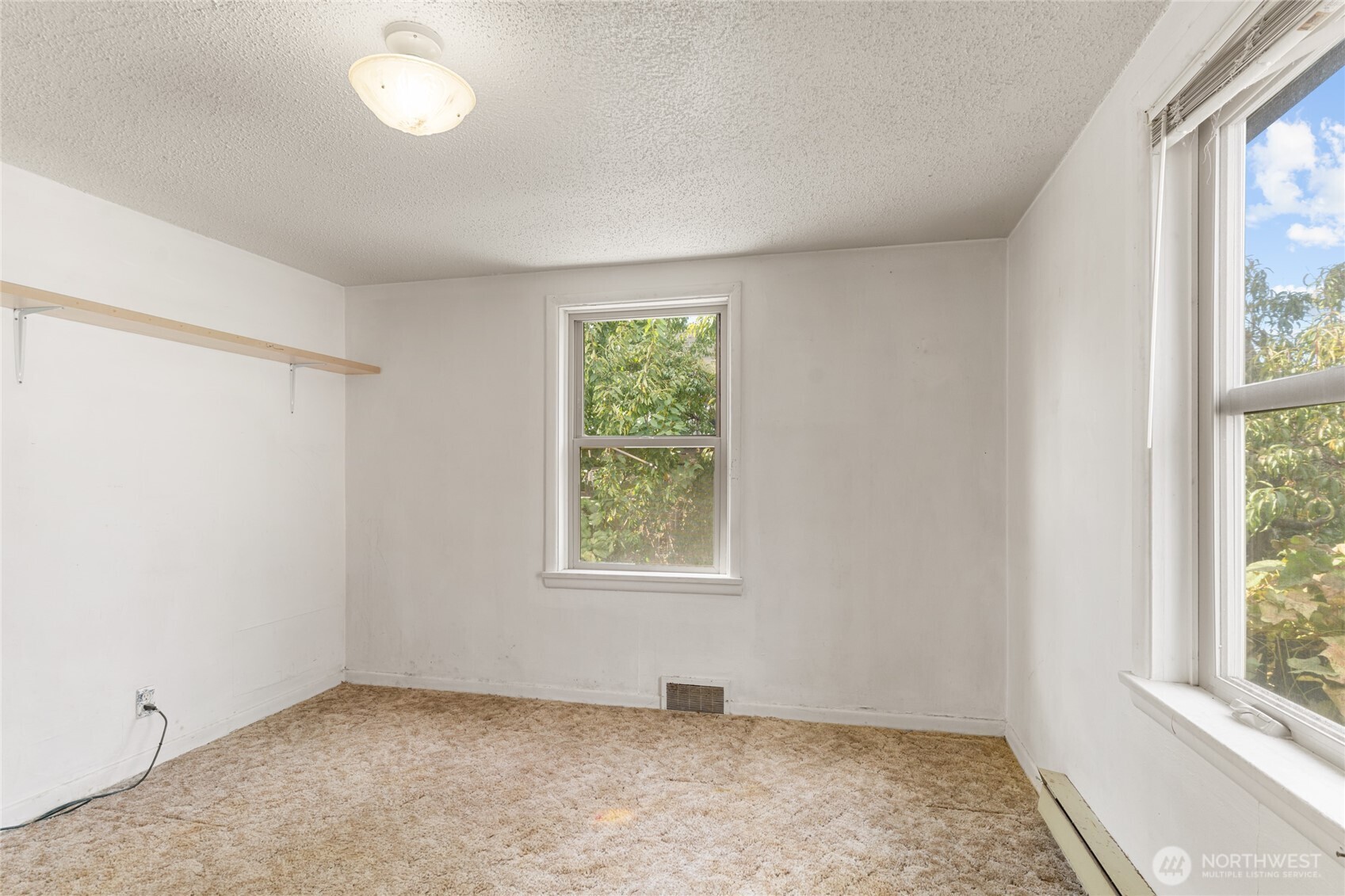 936 Vassar Avenue Property Photo 13