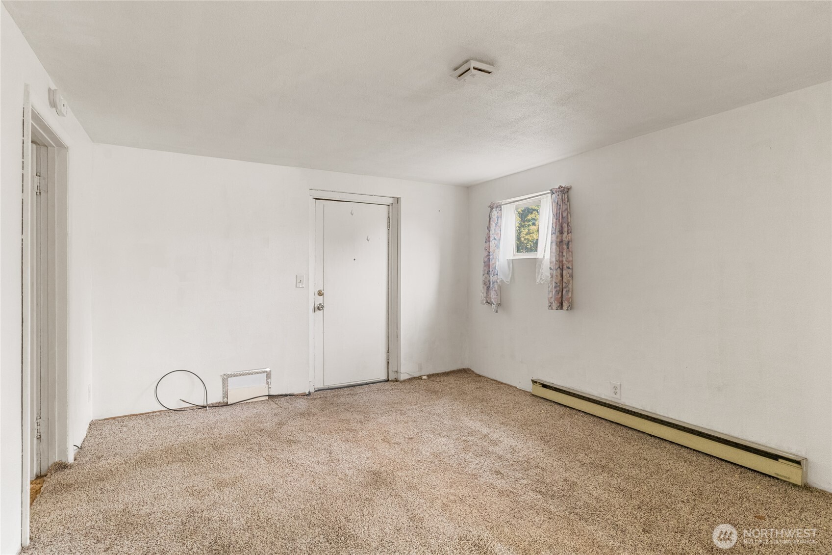936 Vassar Avenue Property Photo 23