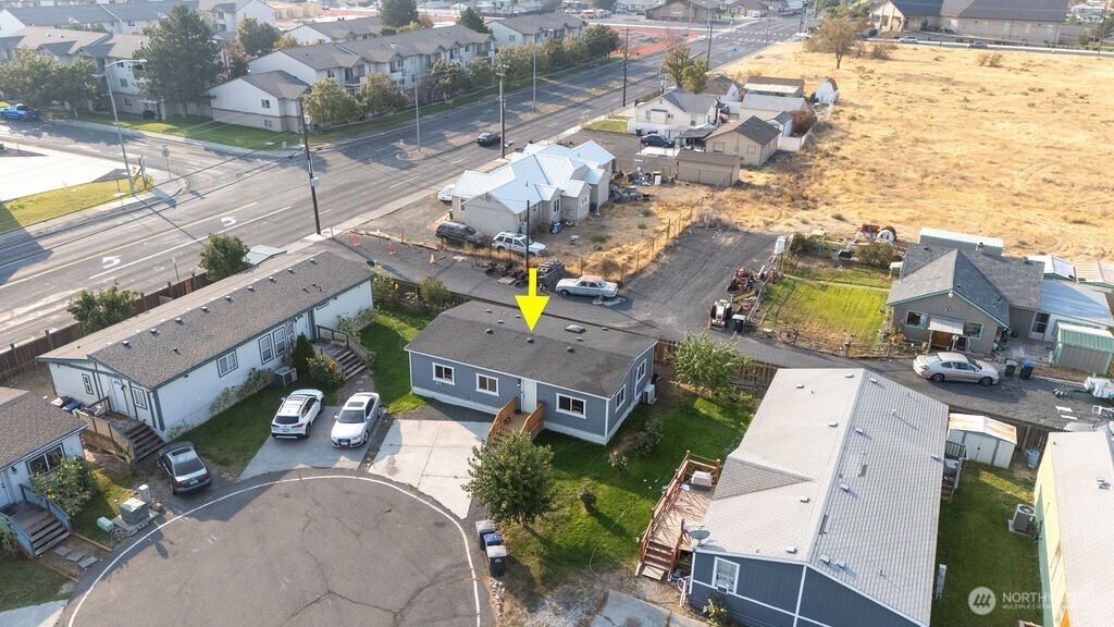 900 N Grape 22 Property Photo 3