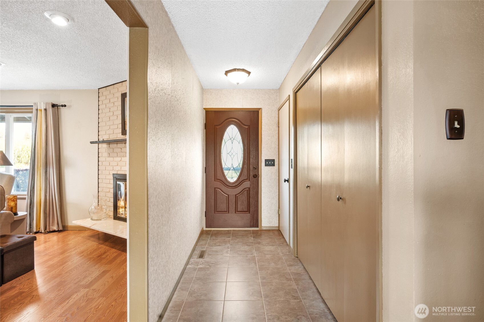 2716 8th Street Property Photo 6