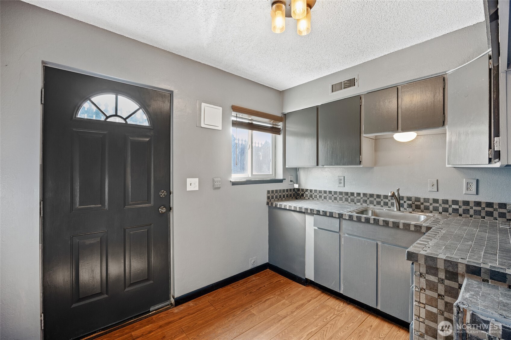 2716 8th Street Property Photo 24