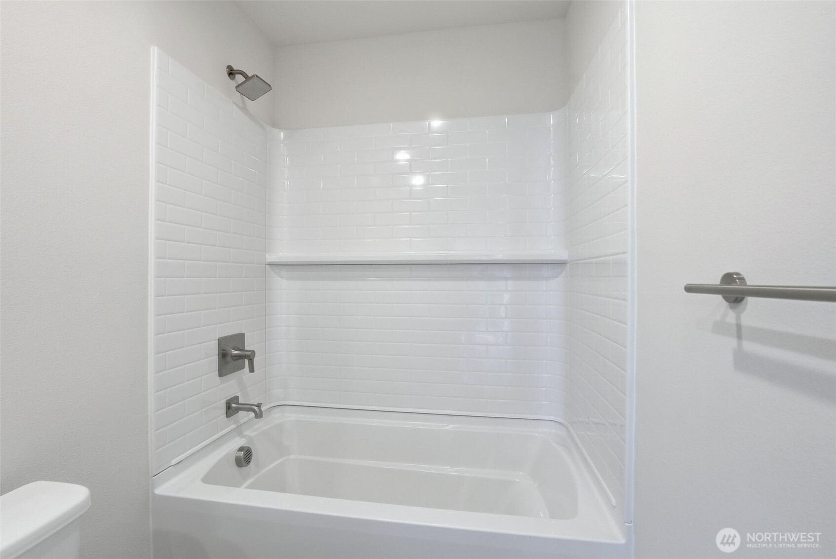 2132 Plumridge Court Property Photo 28