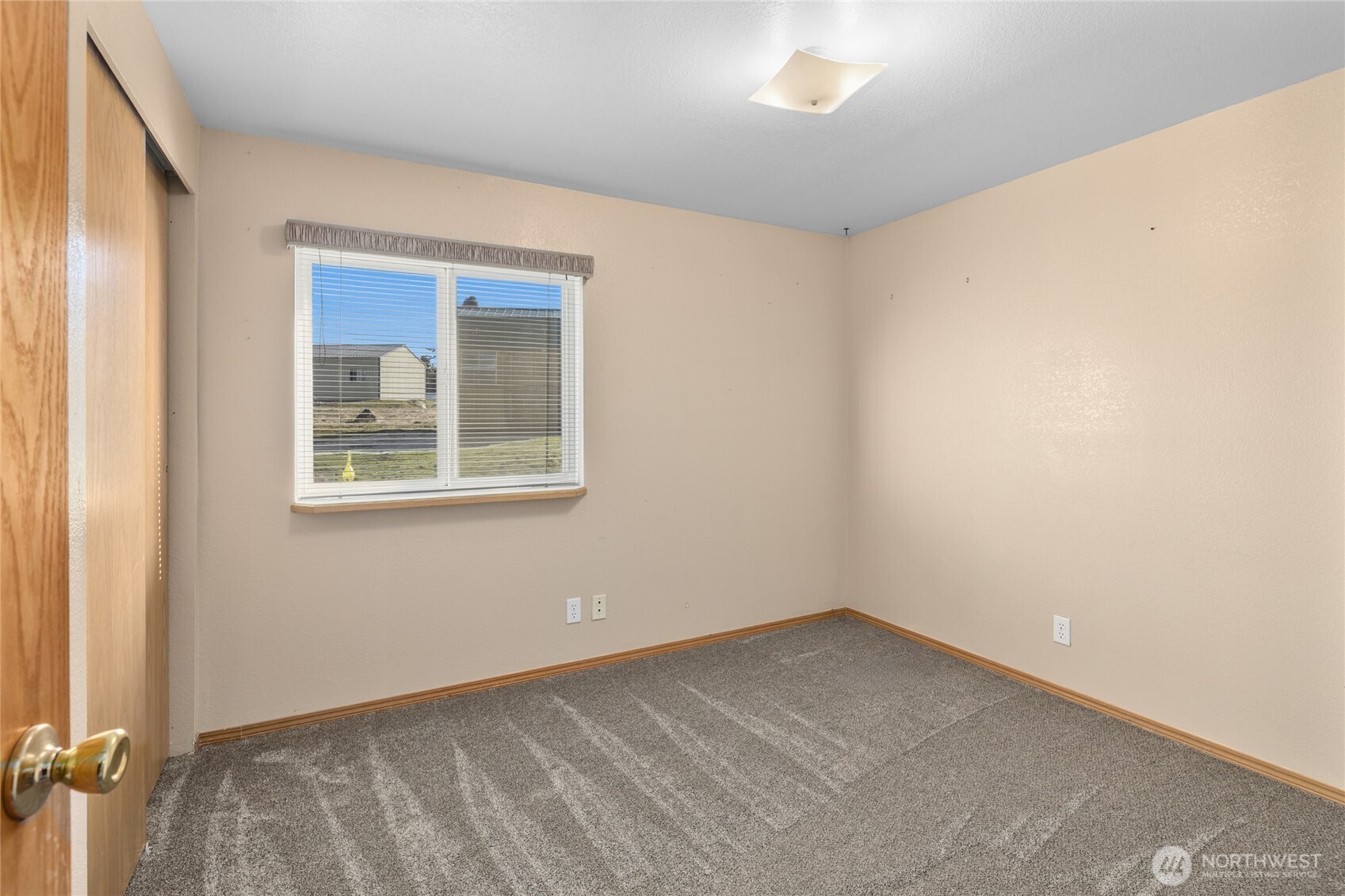 1190 Sunlight Drive Property Photo 17
