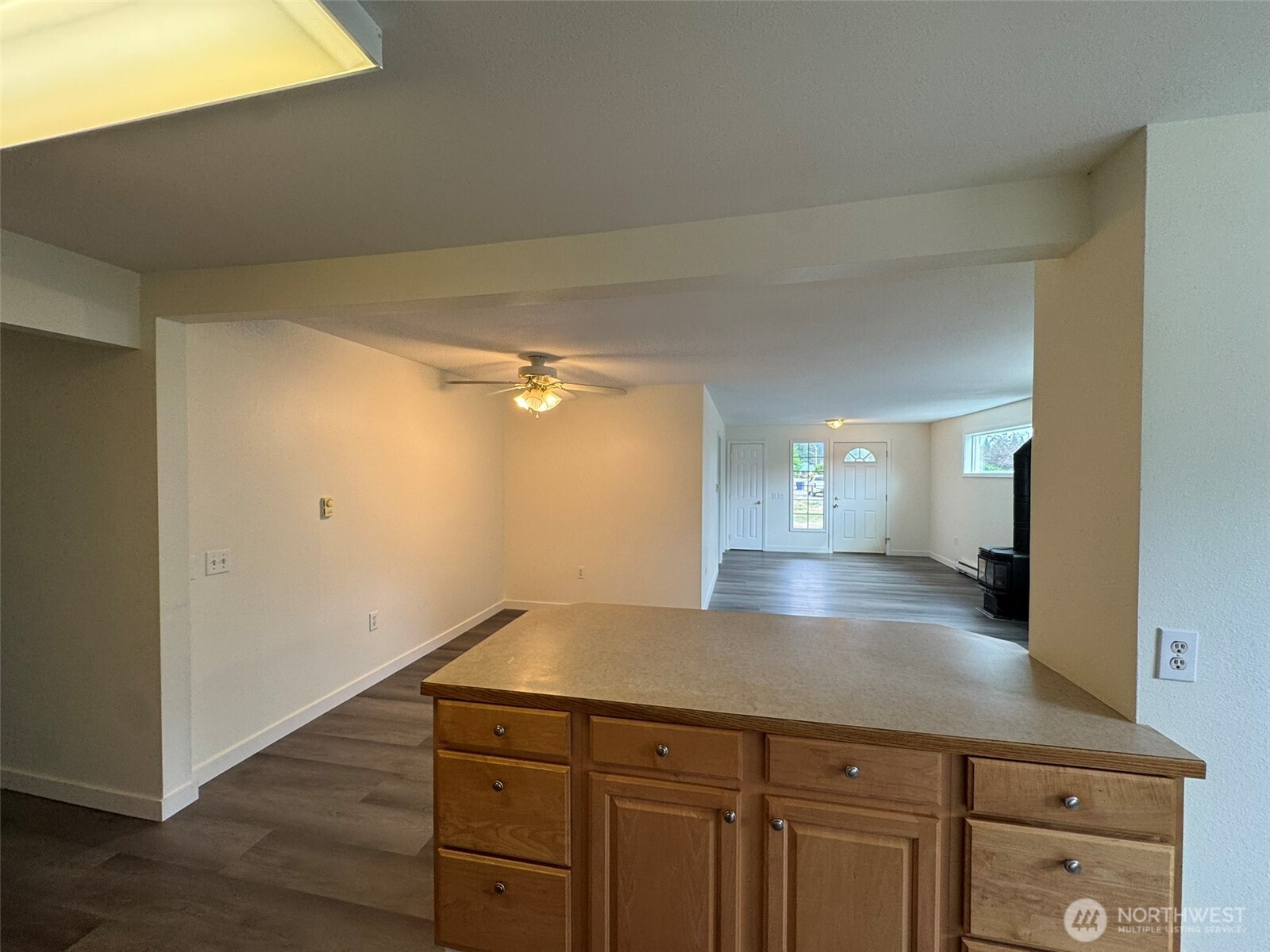 705 Emens Street Property Photo 26
