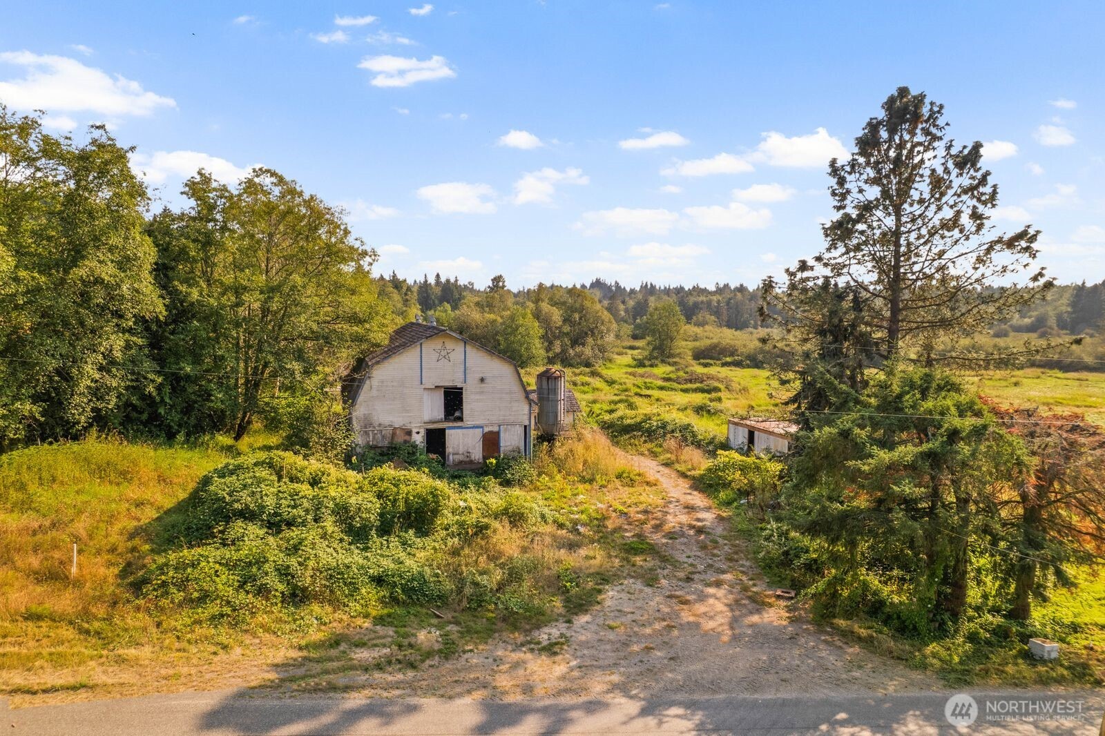 21314 Starbird Road Property Photo 4