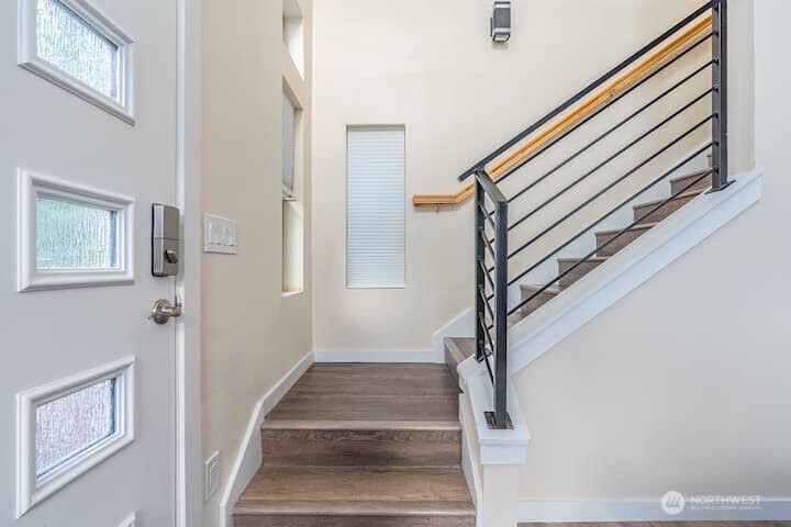10653 10655 22nd Place Property Photo 14