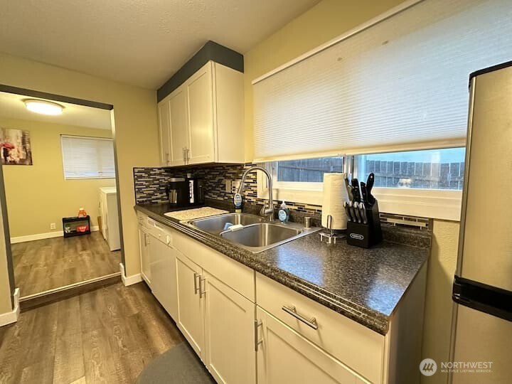 10653 10655 22nd Place Property Photo 22
