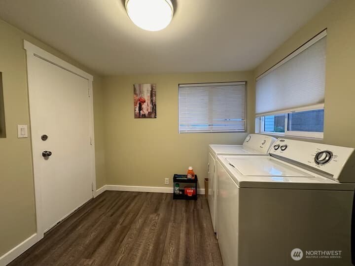 10653 10655 22nd Place Property Photo 24