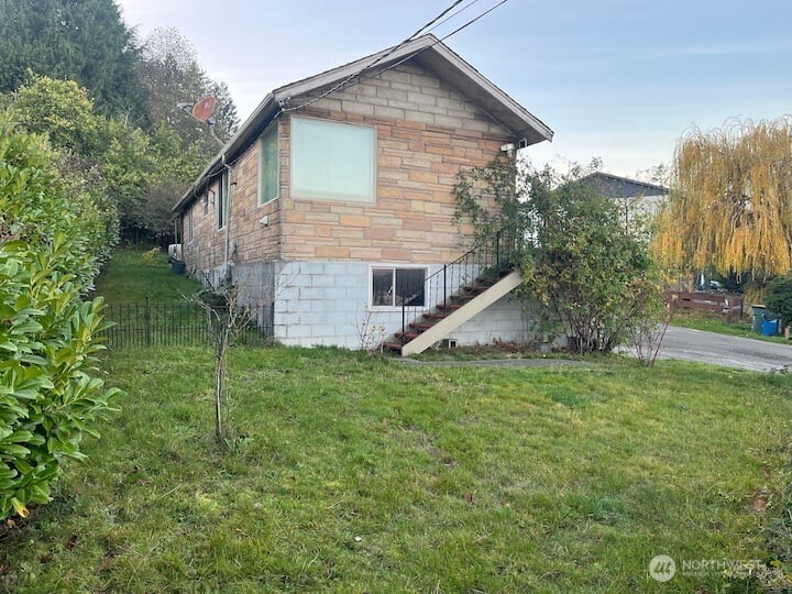 10653 10655 22nd Place Property Photo 35