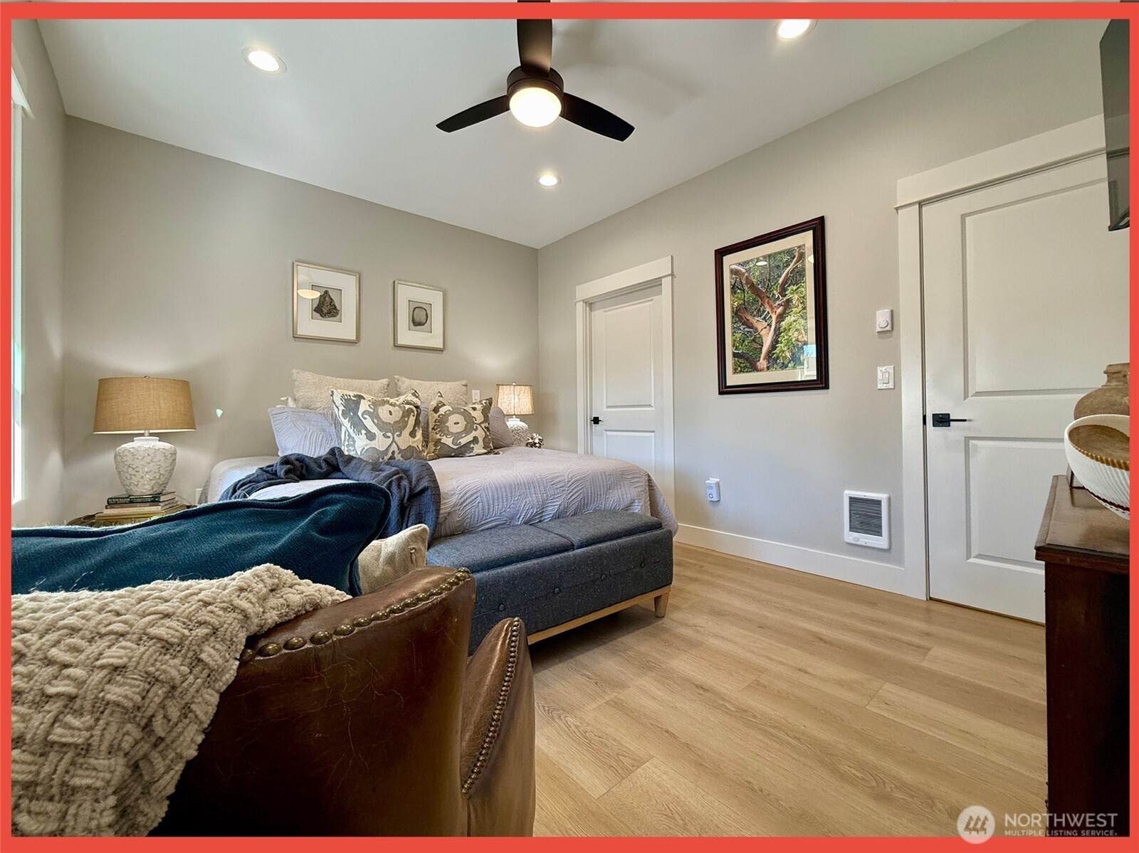 247 Clover Creek Avenue Property Photo 25