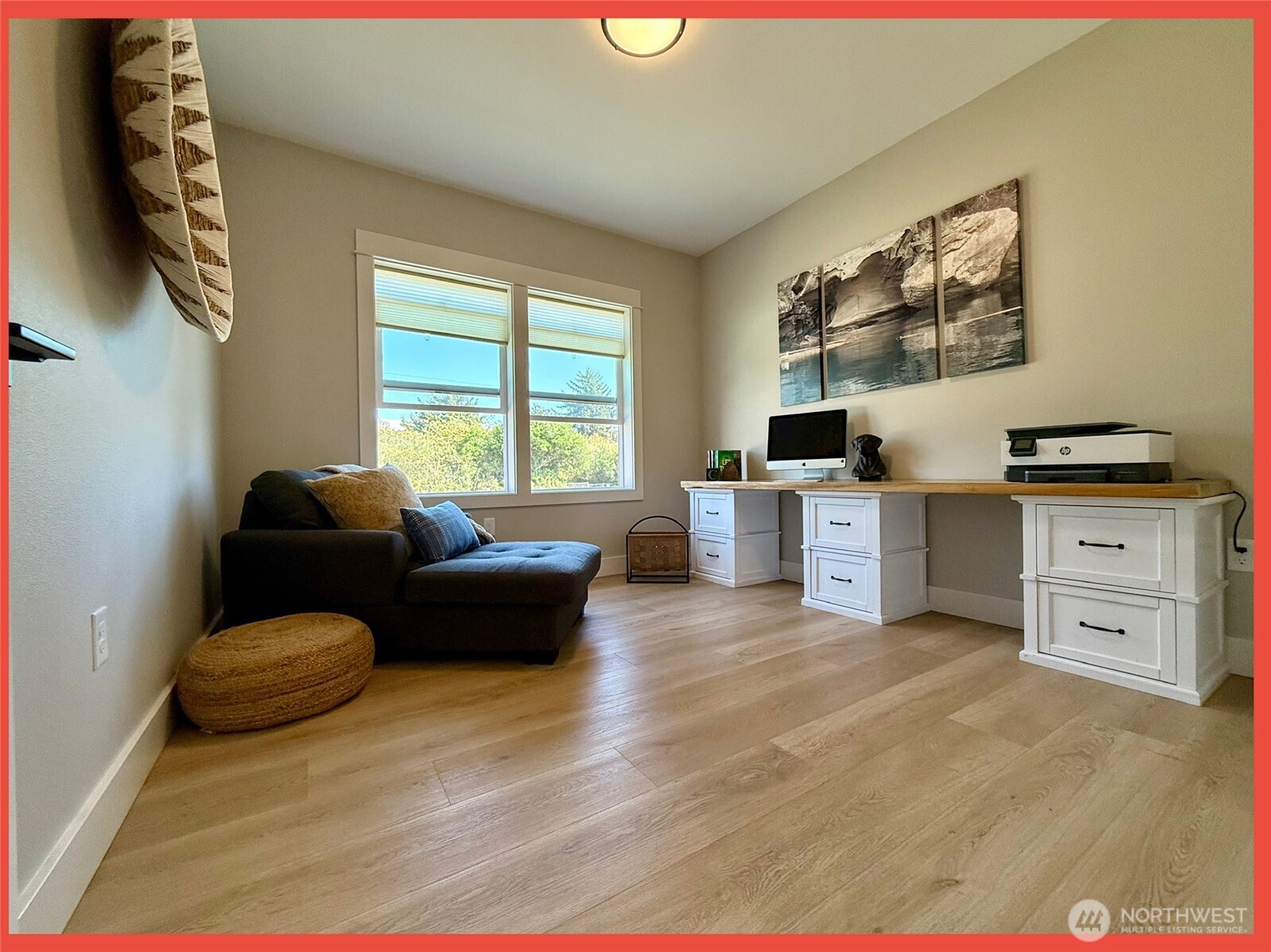 247 Clover Creek Avenue Property Photo 37