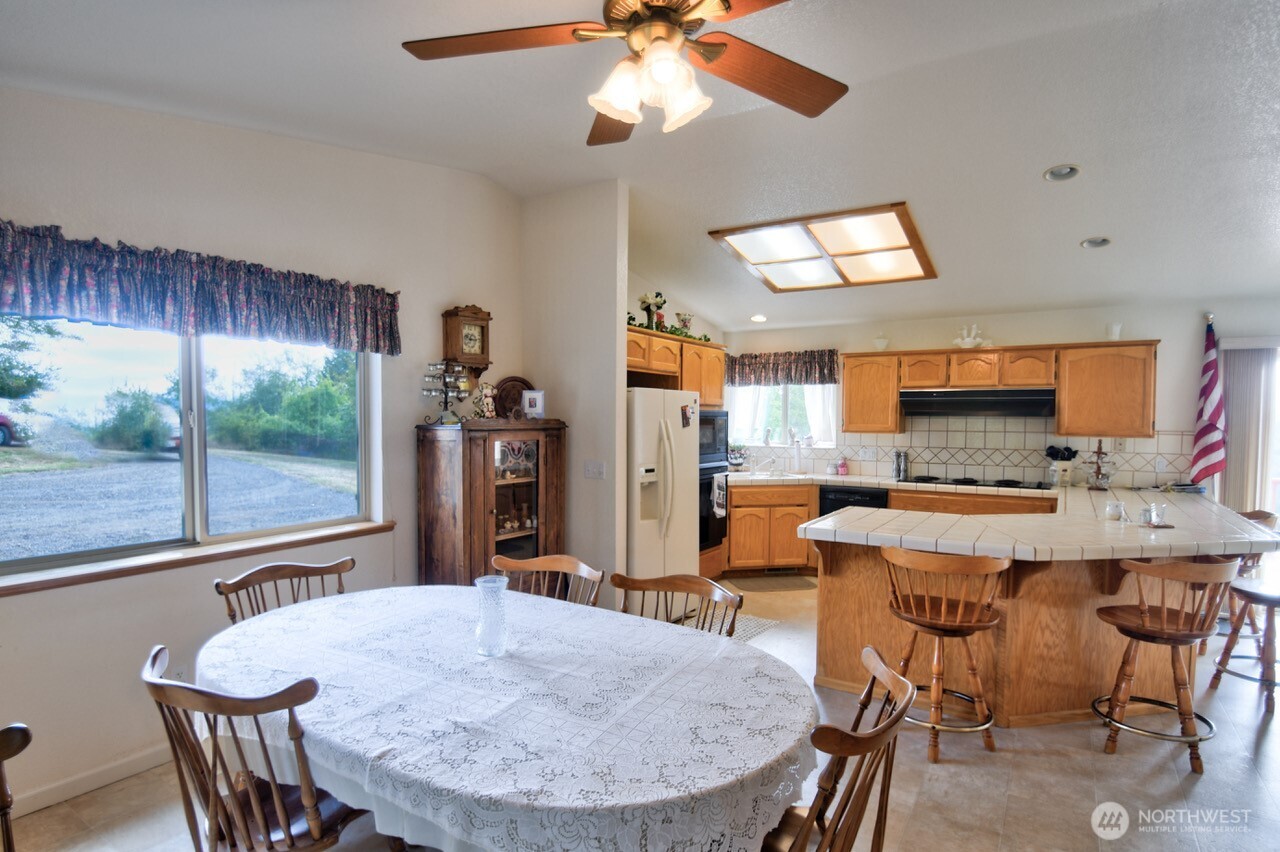 378 Burnt Ridge Road Property Photo 12