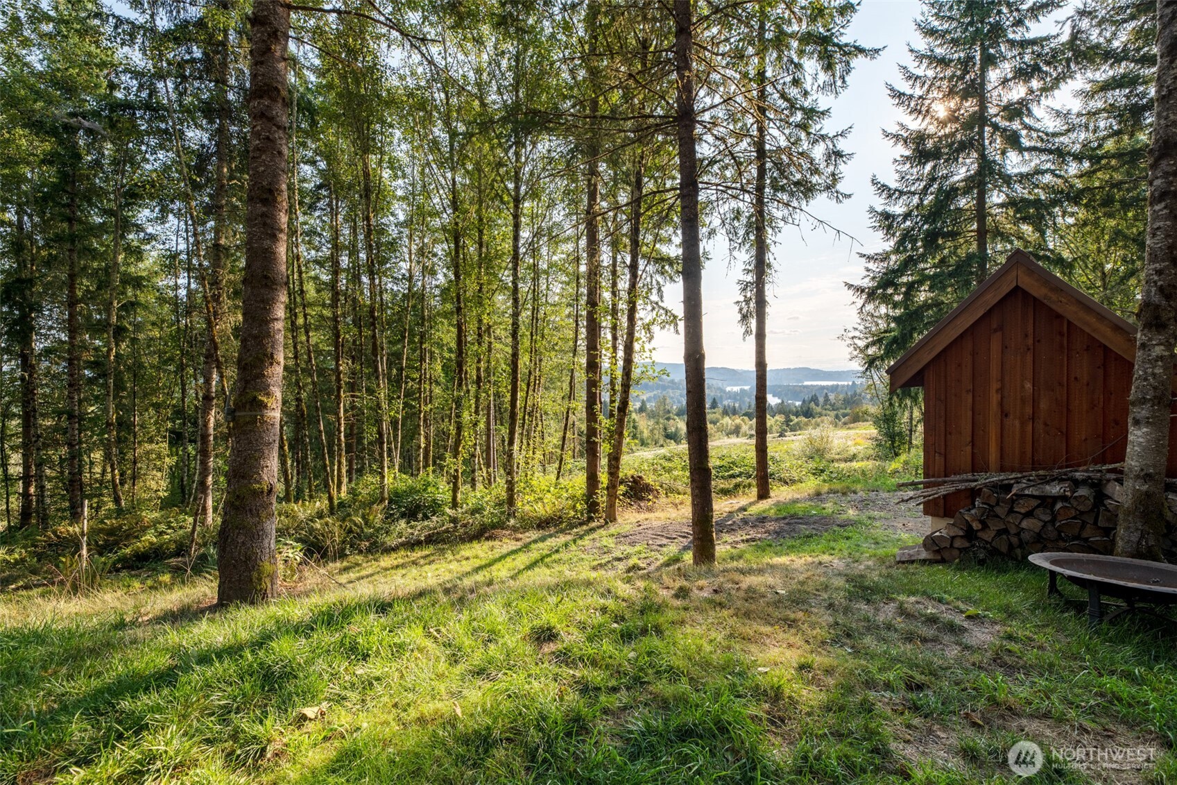 189 Kjesbu Road Property Photo 8