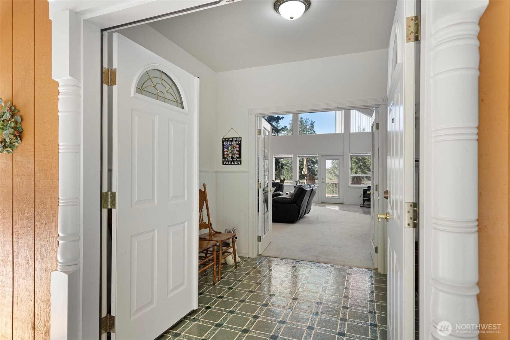 16705 92nd Street Property Photo 4
