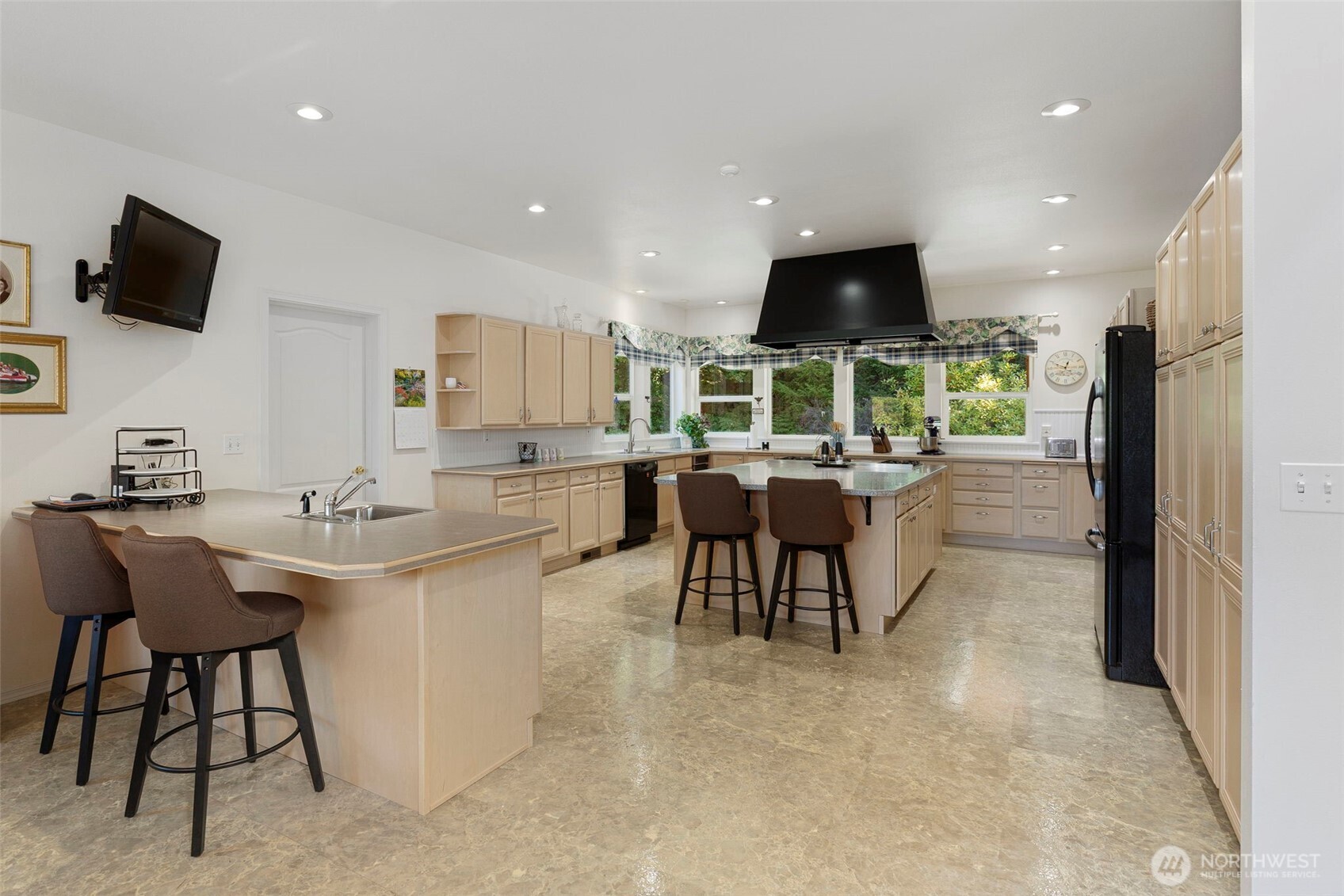 16705 92nd Street Property Photo 9