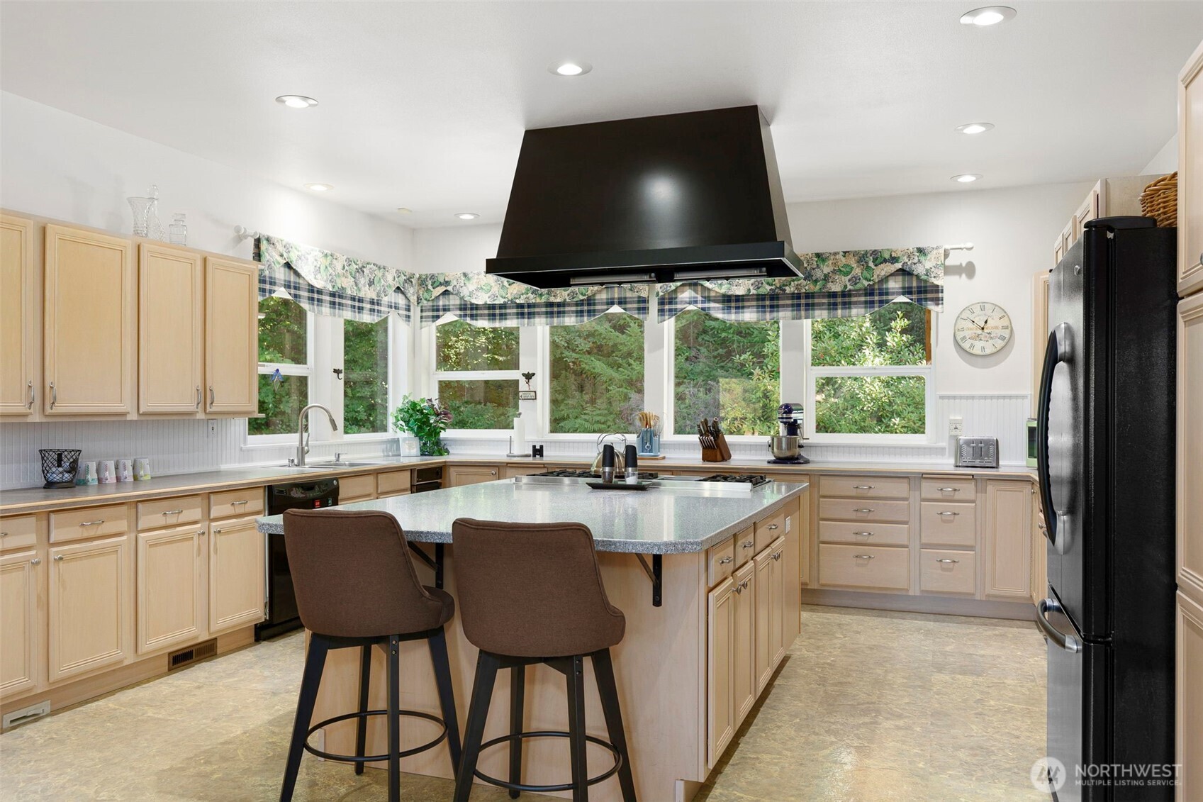 16705 92nd Street Property Photo 13