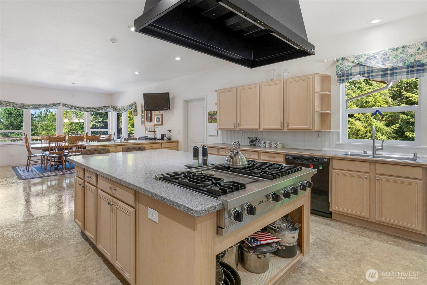 16705 92nd Street Property Photo 14
