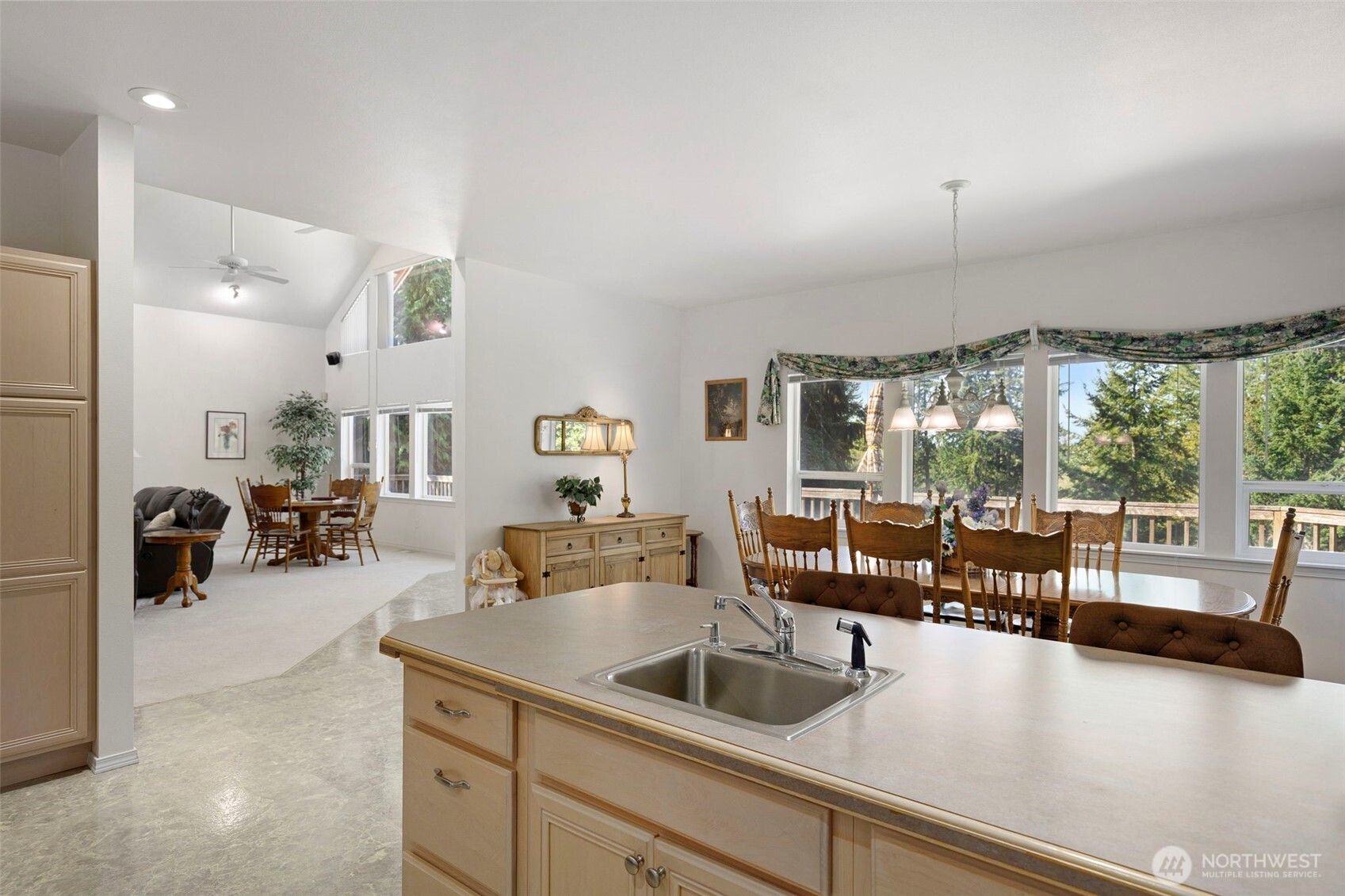 16705 92nd Street Property Photo 15