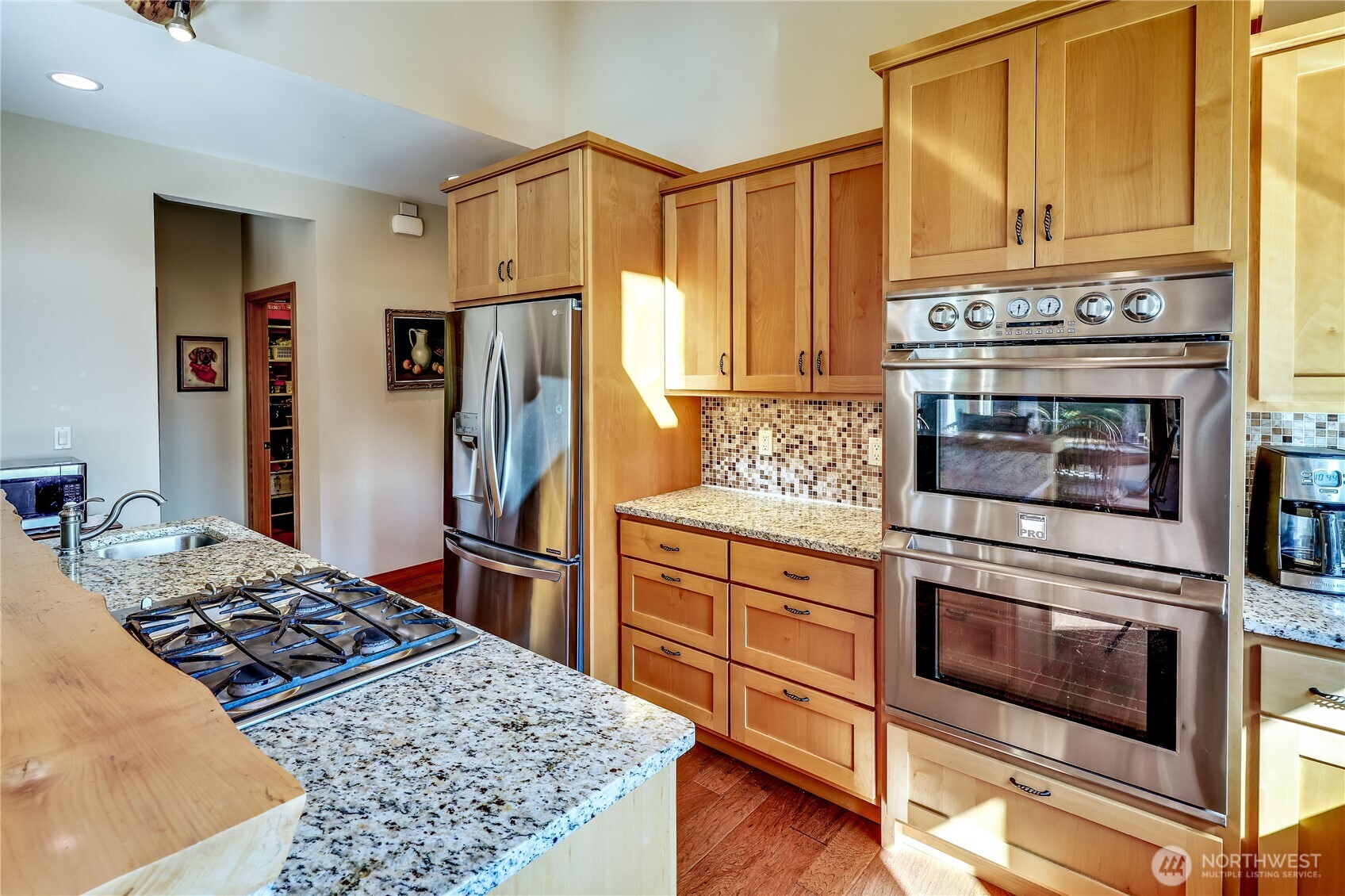 644 & 634 Bywater Way Property Photo 12