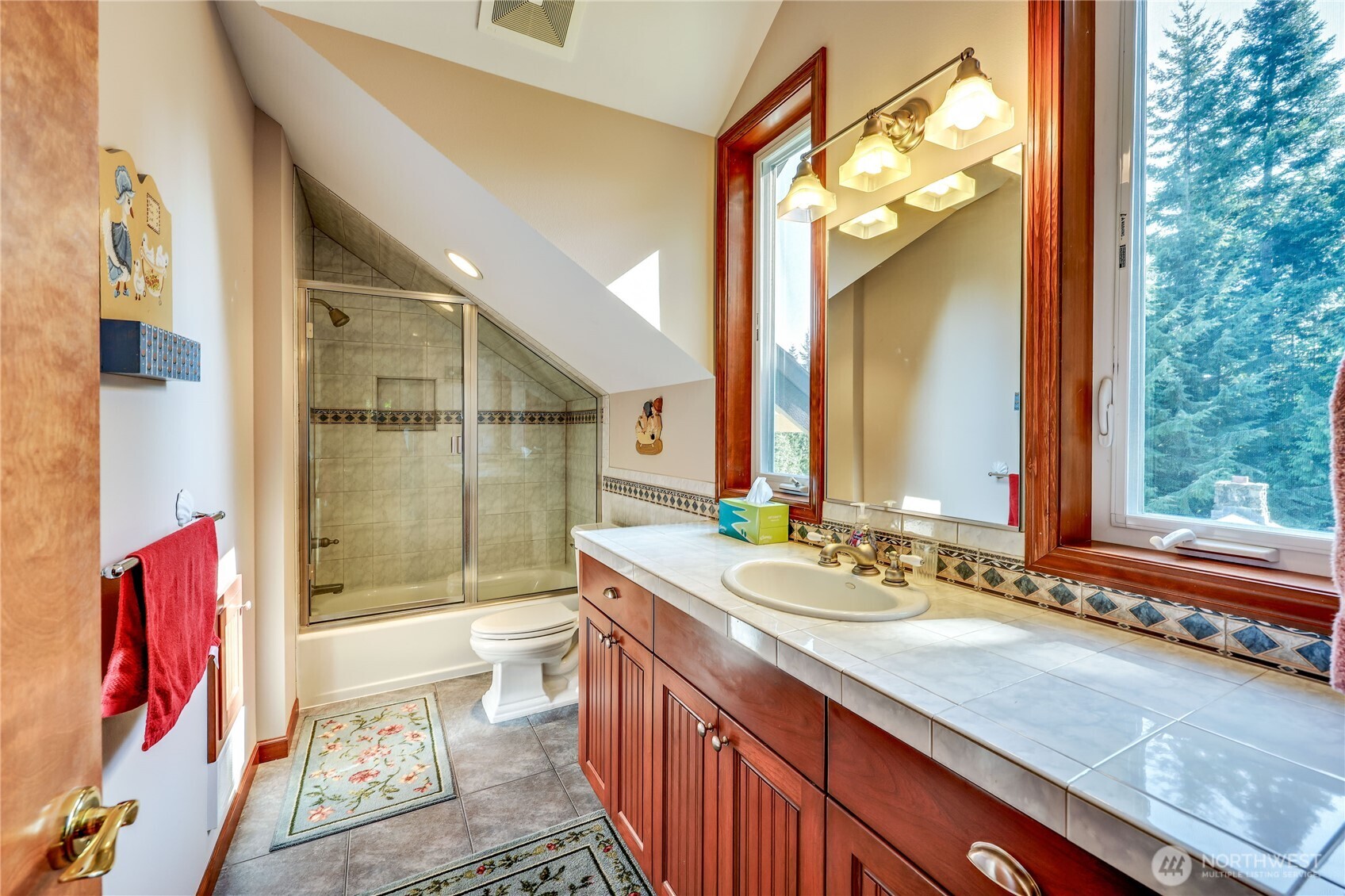 644 & 634 Bywater Way Property Photo 18