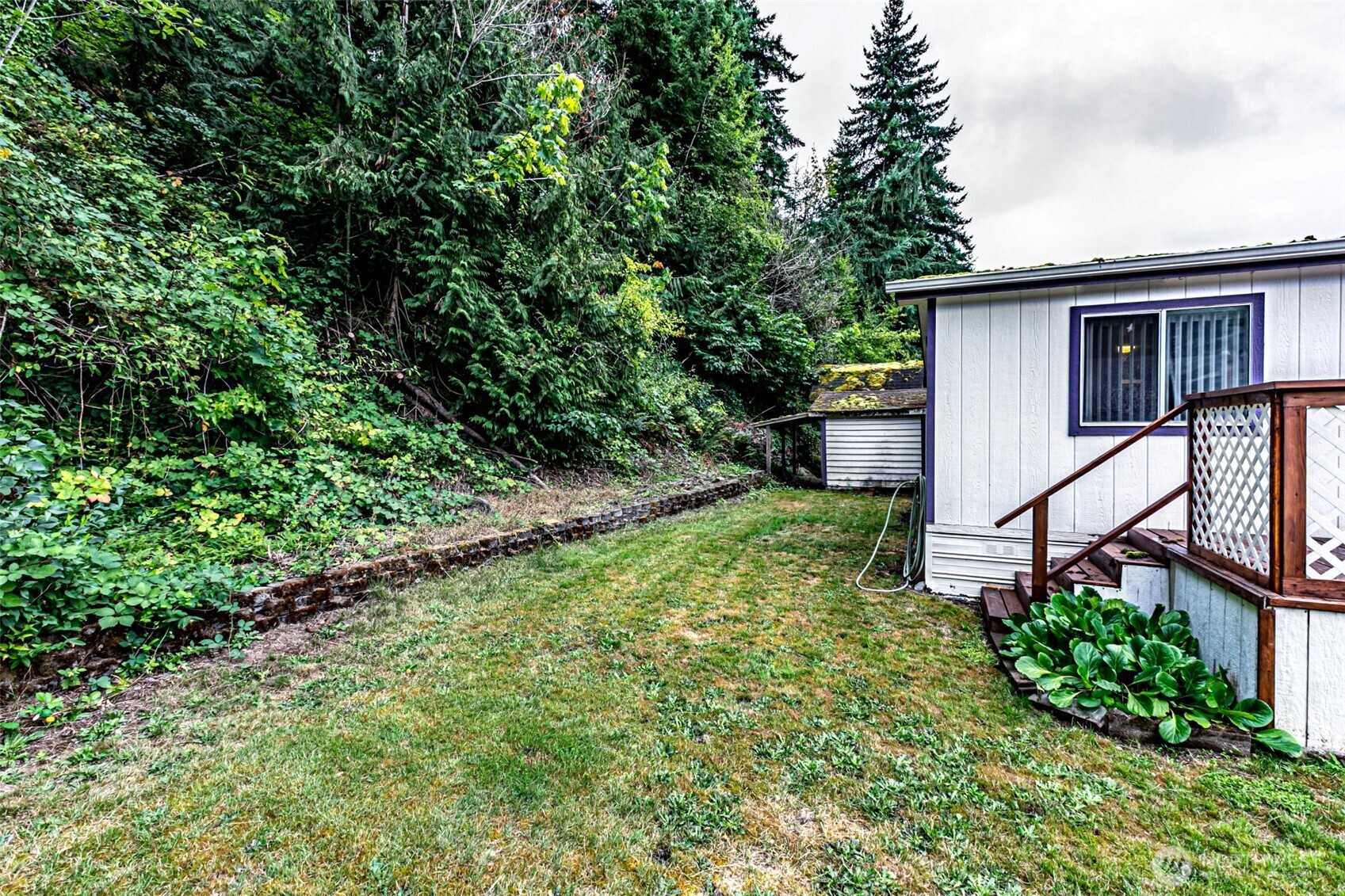 2263 Anadoll Avenue Property Photo 6