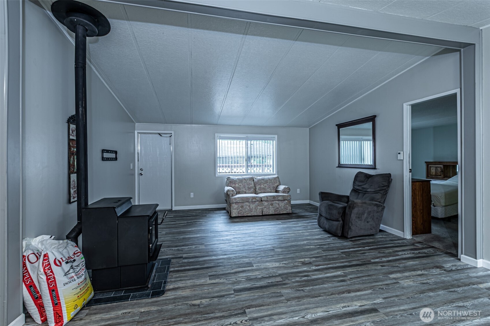 2263 Anadoll Avenue Property Photo 15