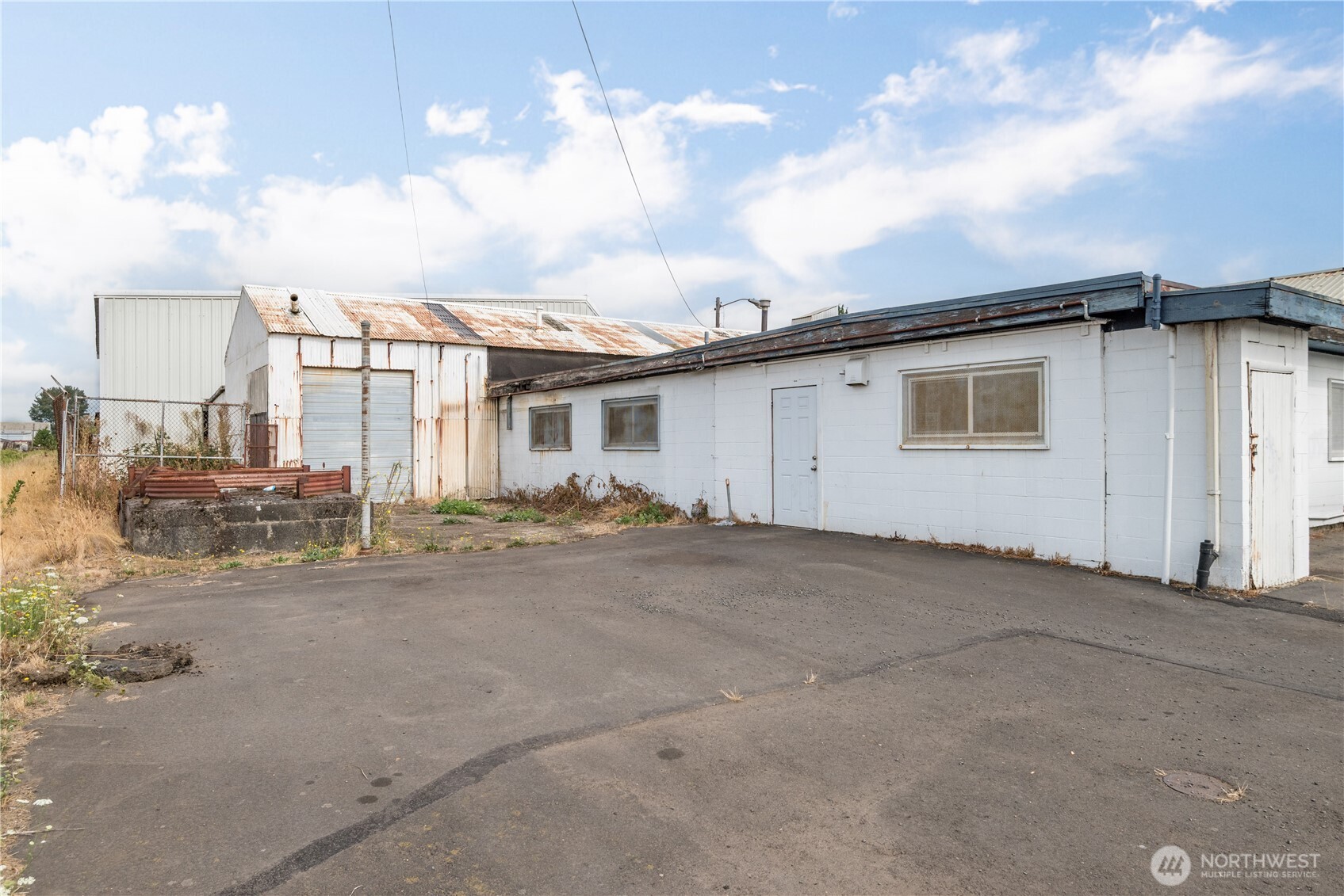 523 7th Avenue Property Photo 8