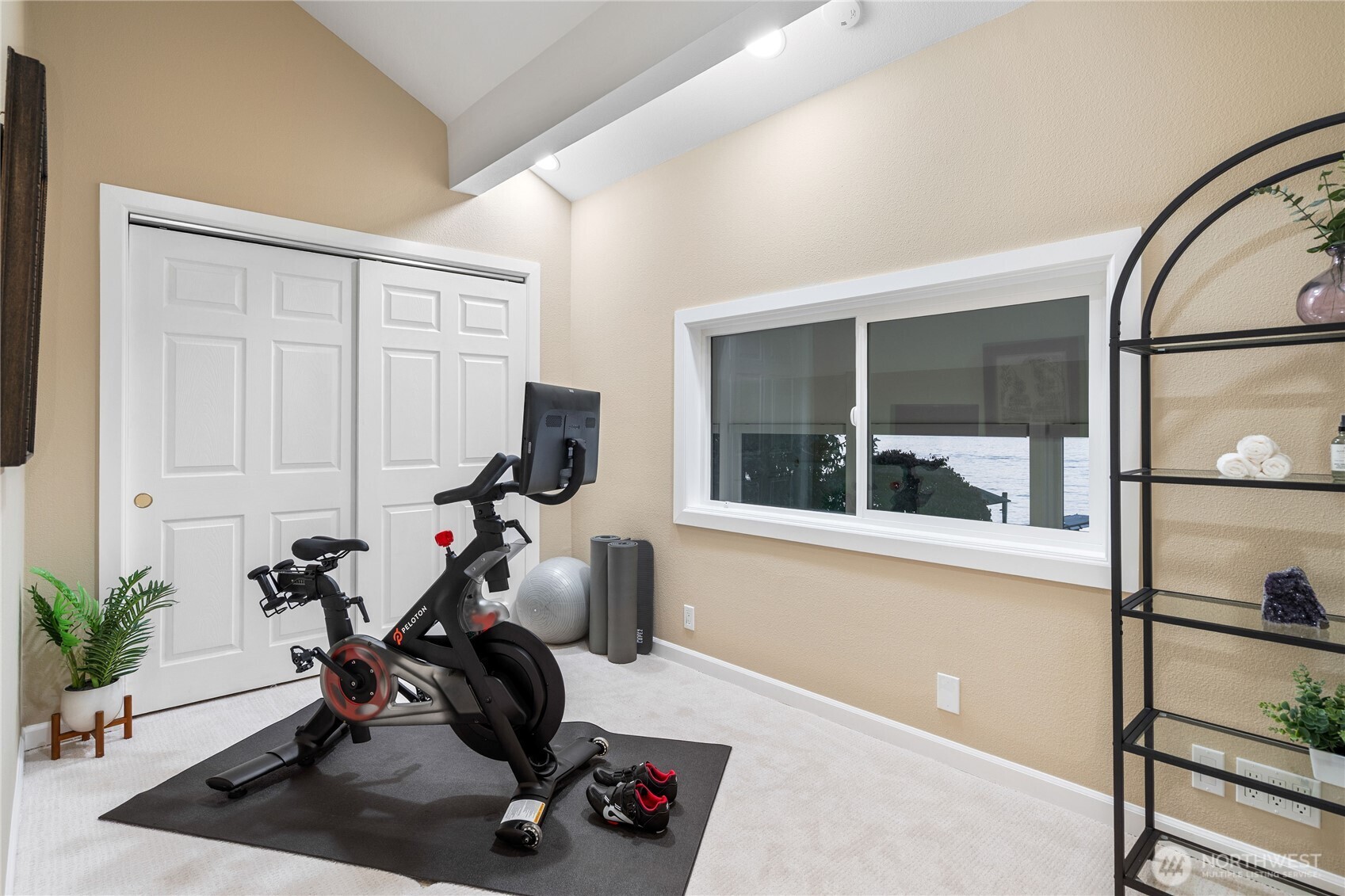 106 Cascade Key Property Photo 36