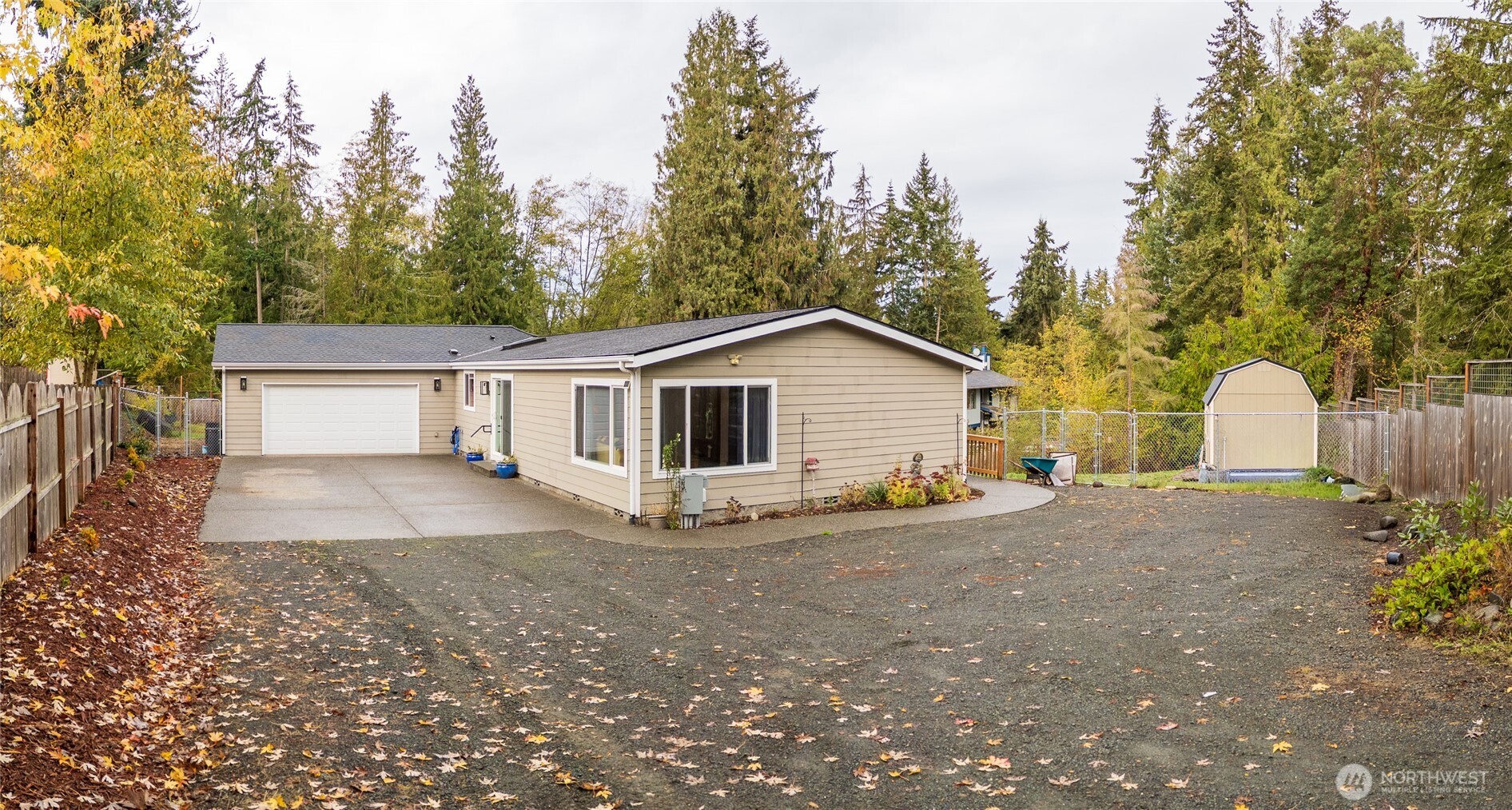 553 Dryke Road Property Photo 2