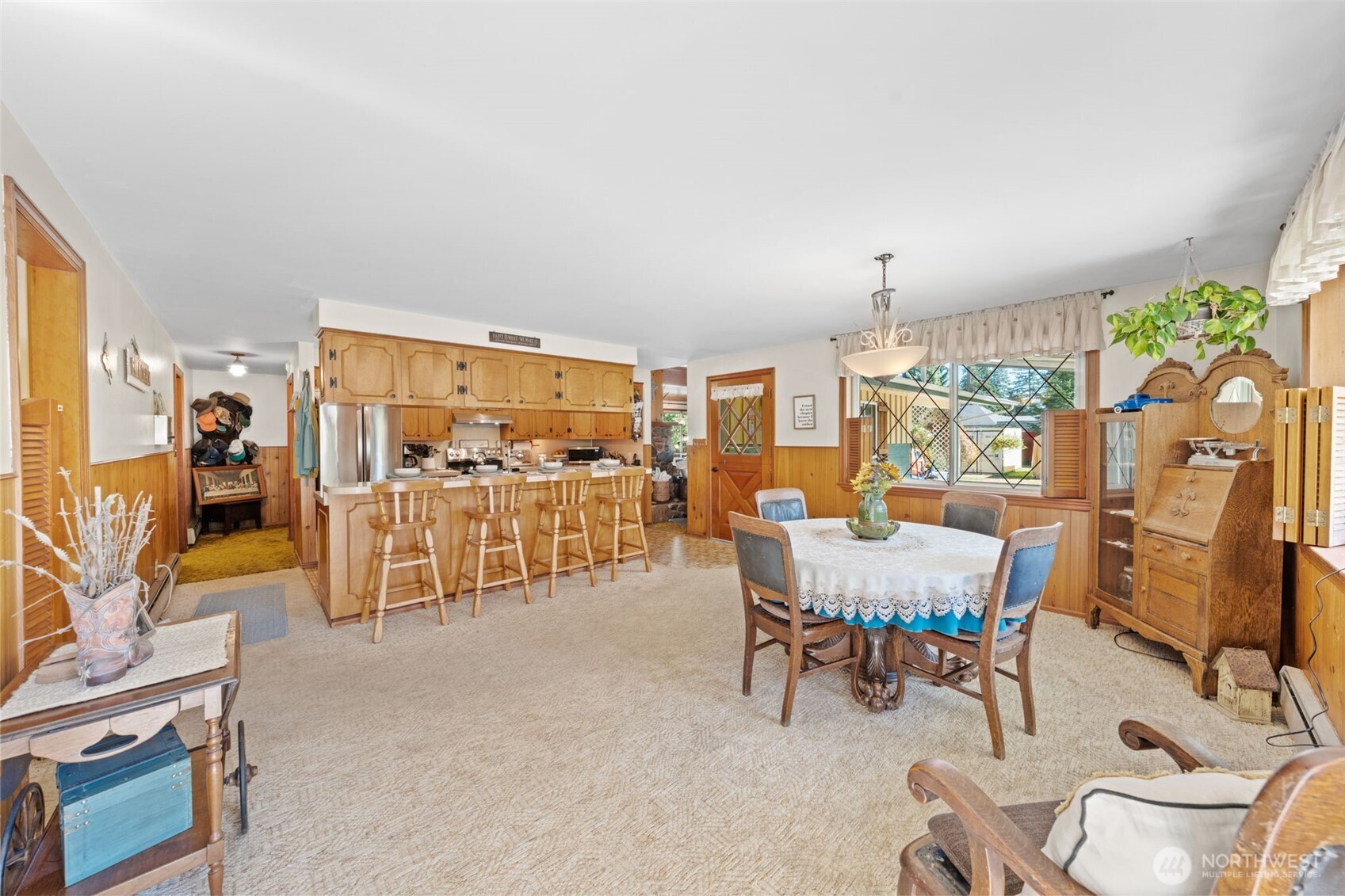 1906 164th Street Property Photo 11