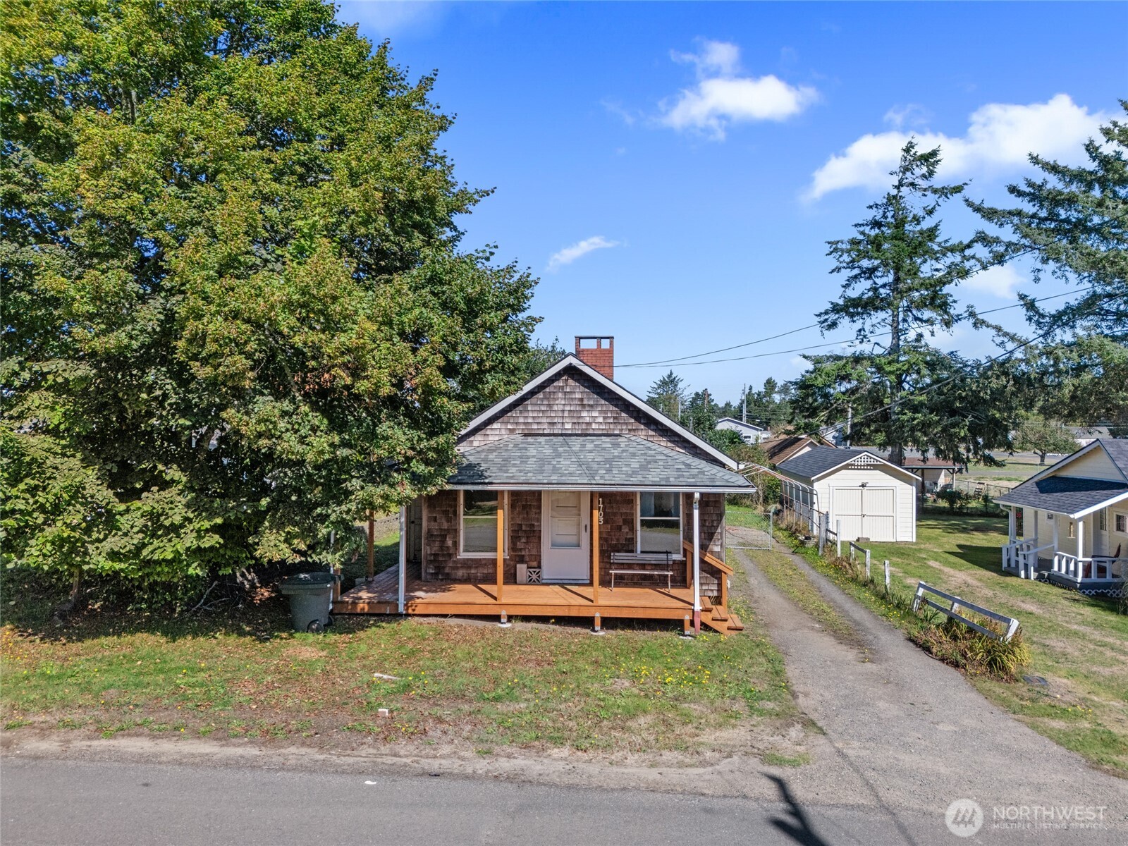 1703 259th Place Property Photo 2