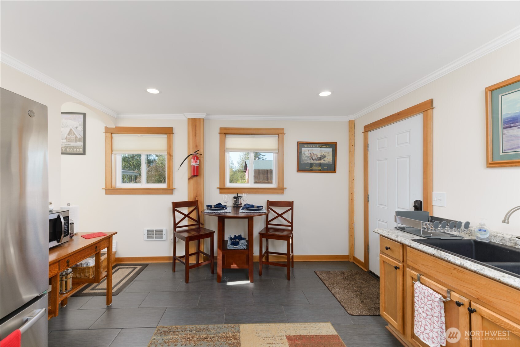 273702 Hwy 101 Property Photo 30