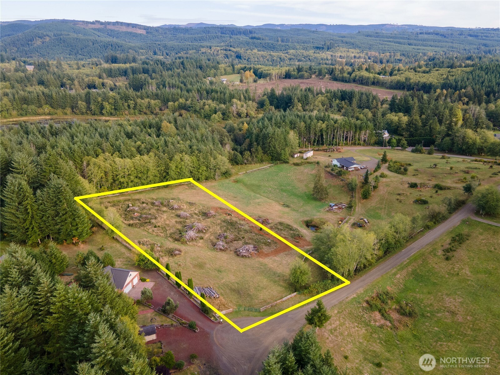 18 Overlake Lane Property Photo 1