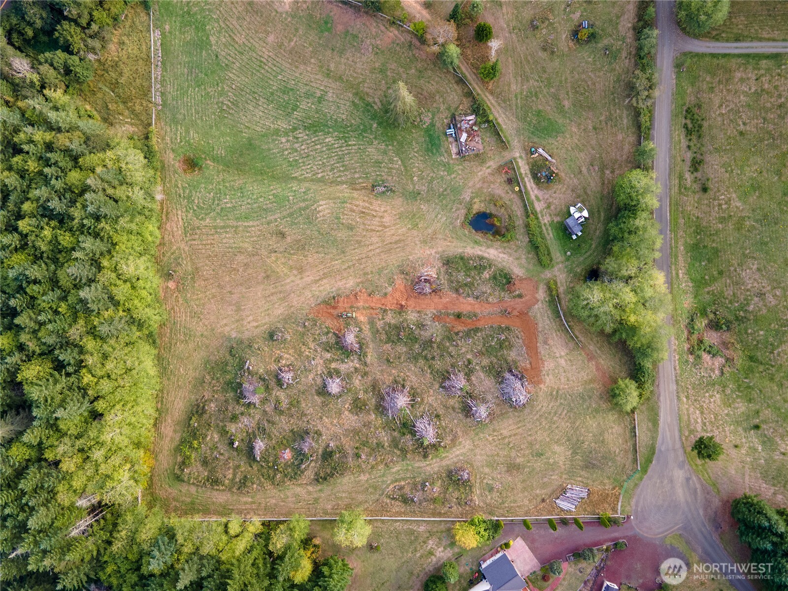 18 Overlake Lane Property Photo 9