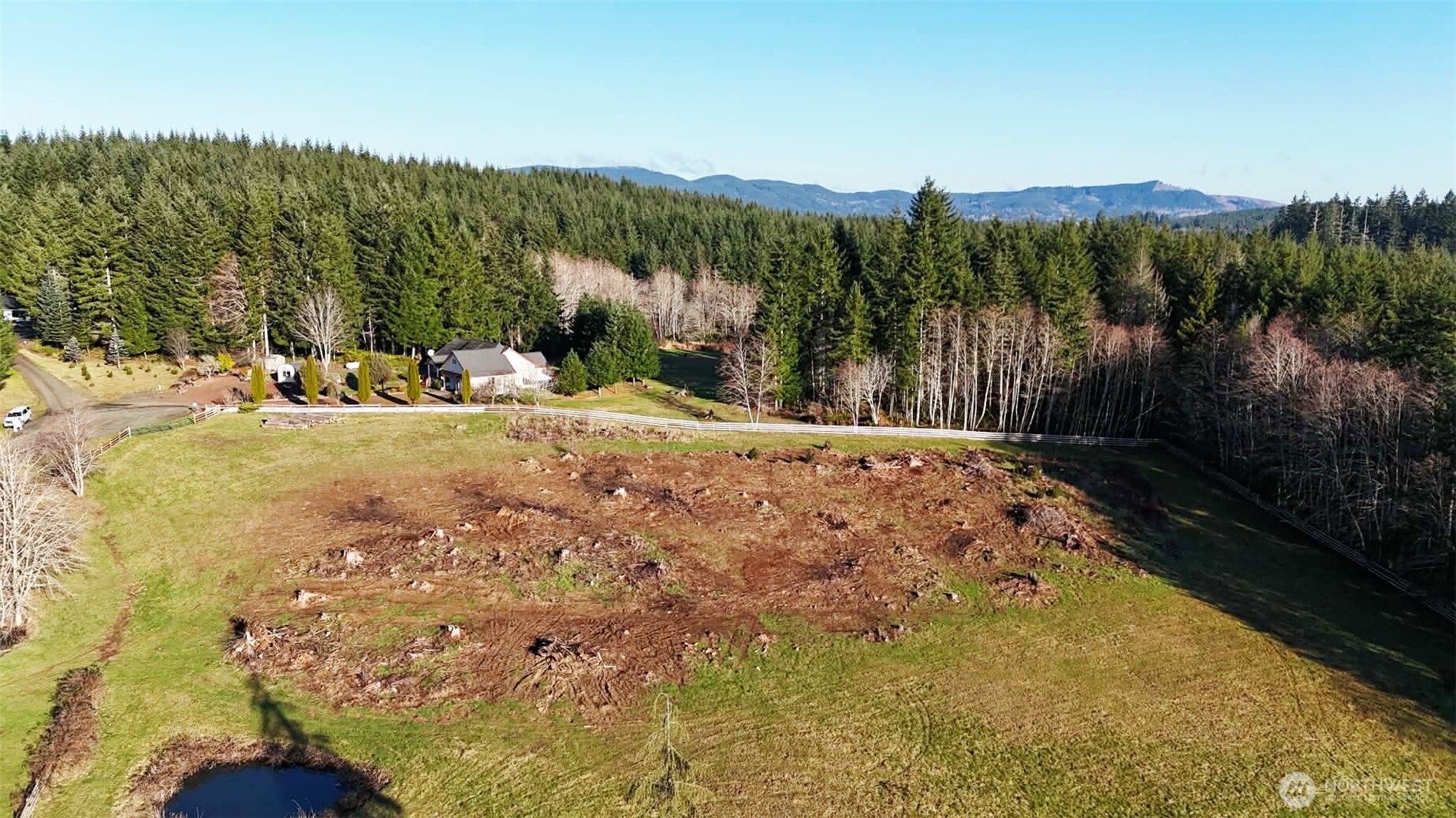 18 Overlake Lane Property Photo 16