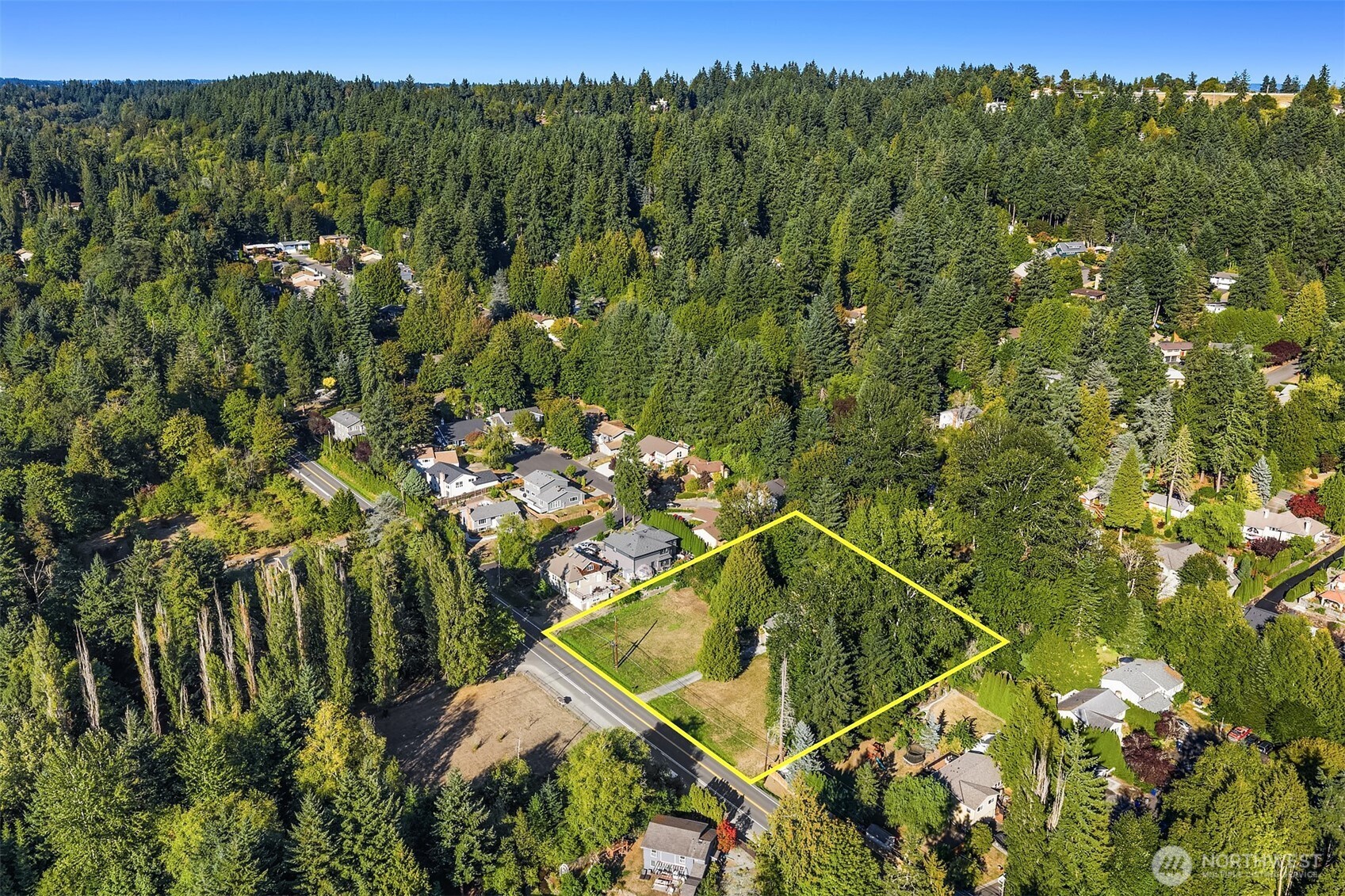 19044 35th Avenue Property Photo 15